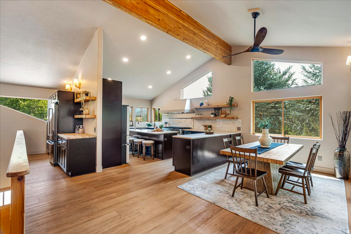 DANIELS RANCH - Residential