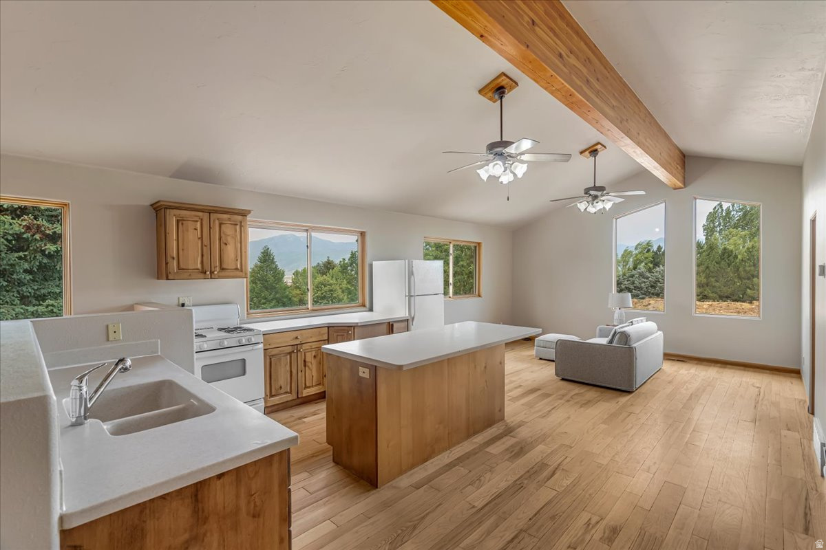 DANIELS RANCH - Residential