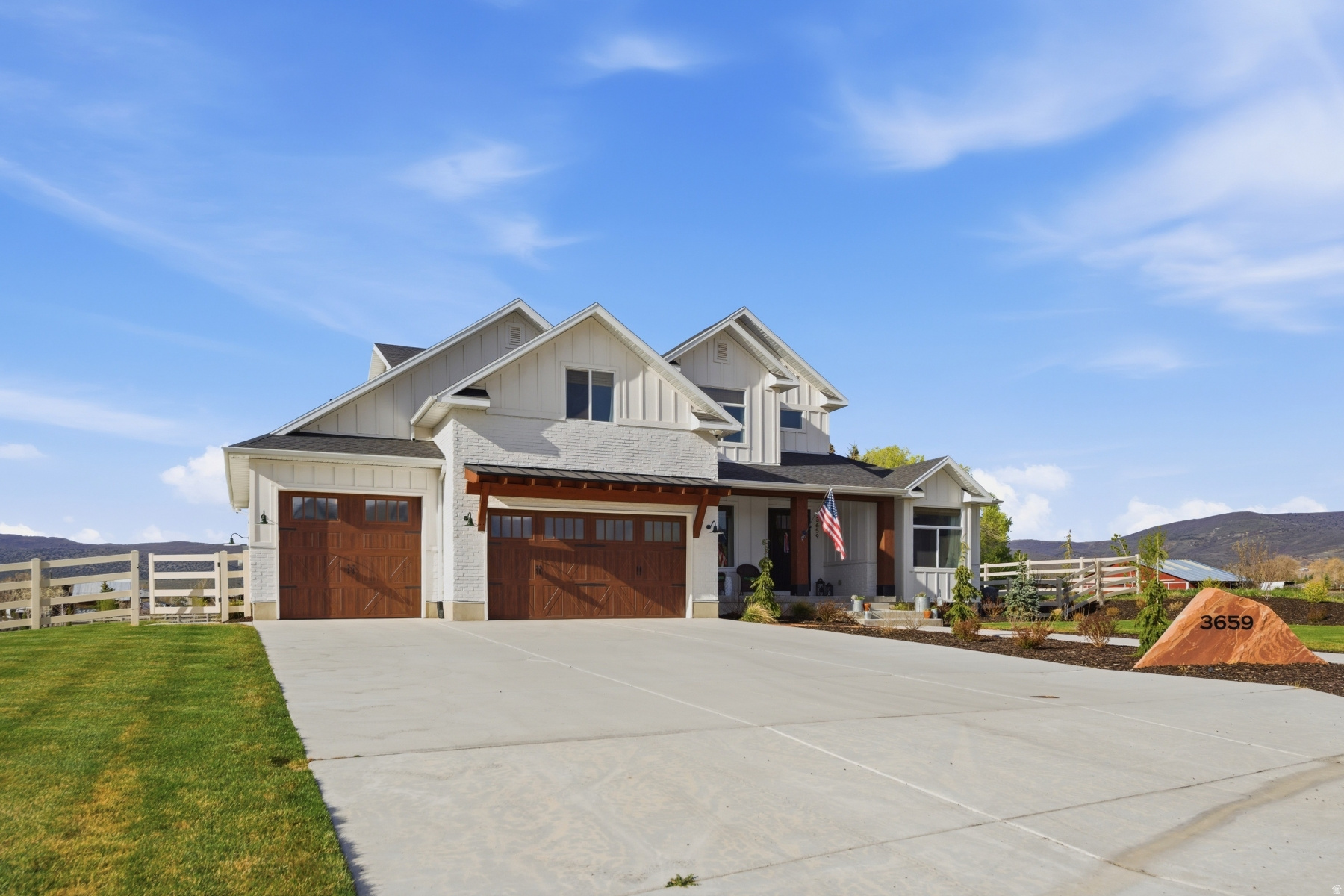 CENTER CREEK MEADOWS - Residential