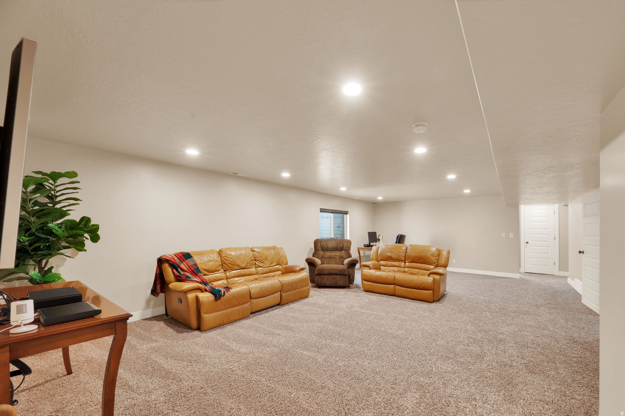 HILLSDALE HEIGHTS - Residential