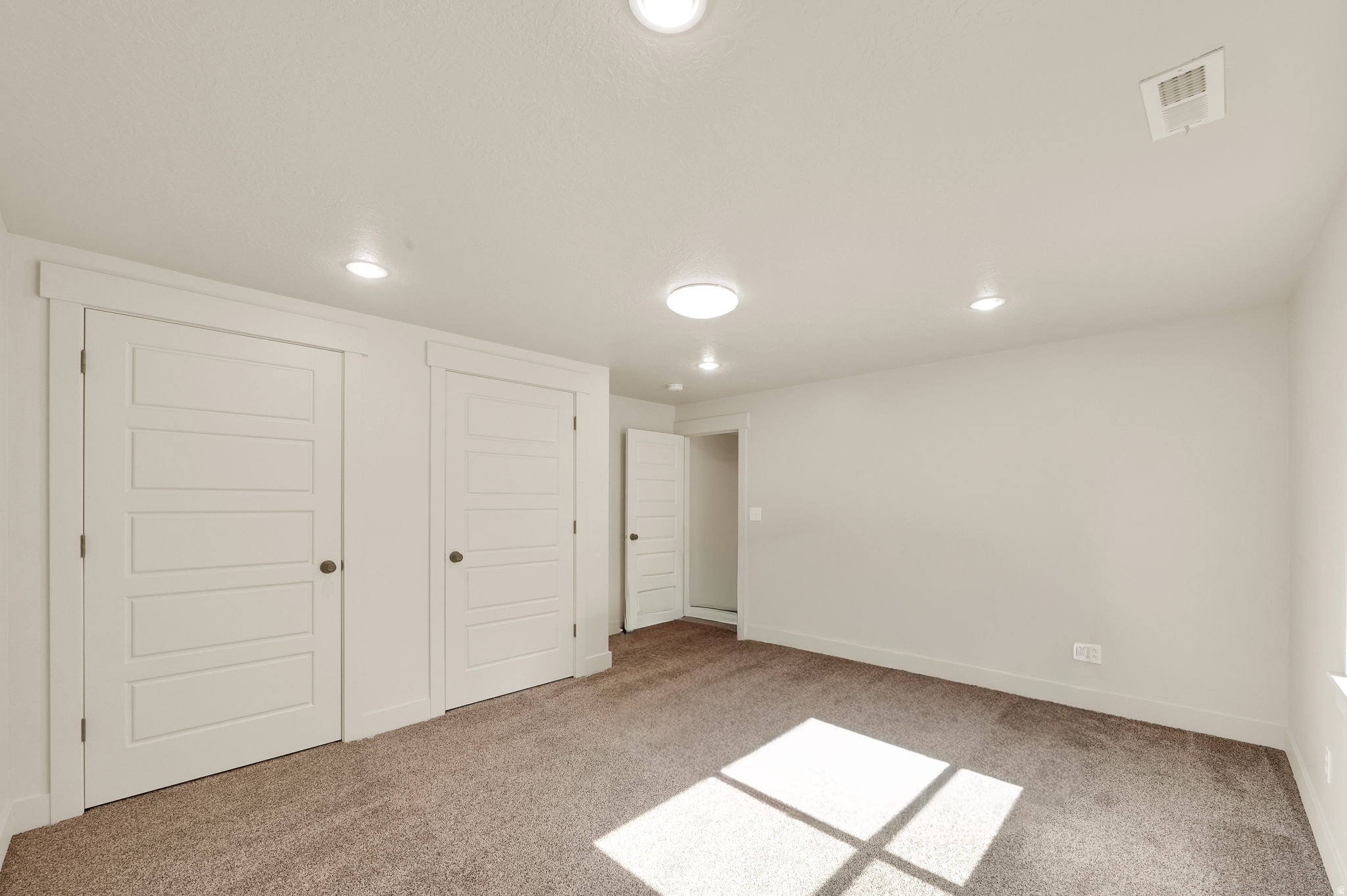 HILLSDALE HEIGHTS - Residential