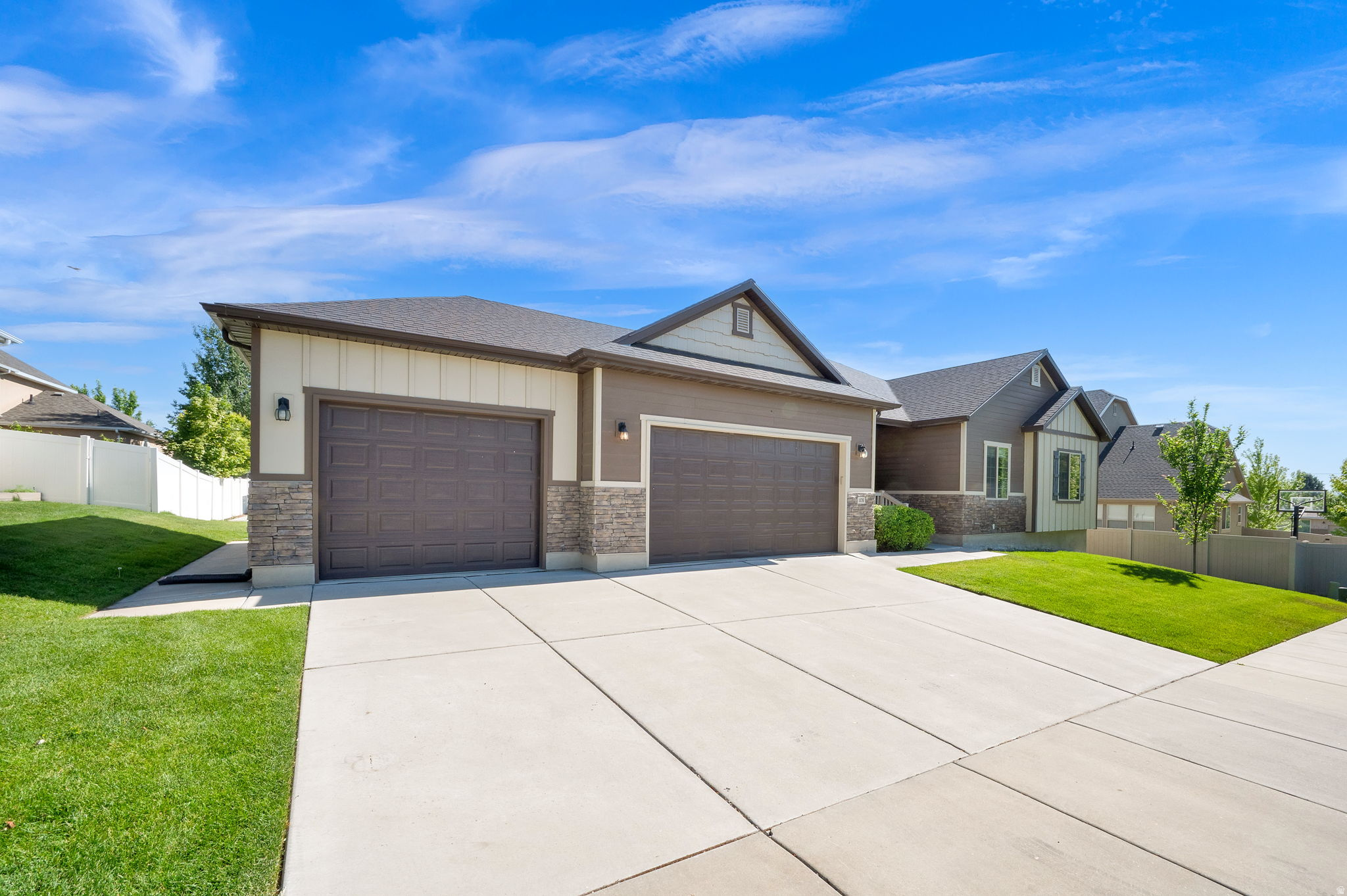 HILLSDALE HEIGHTS - Residential