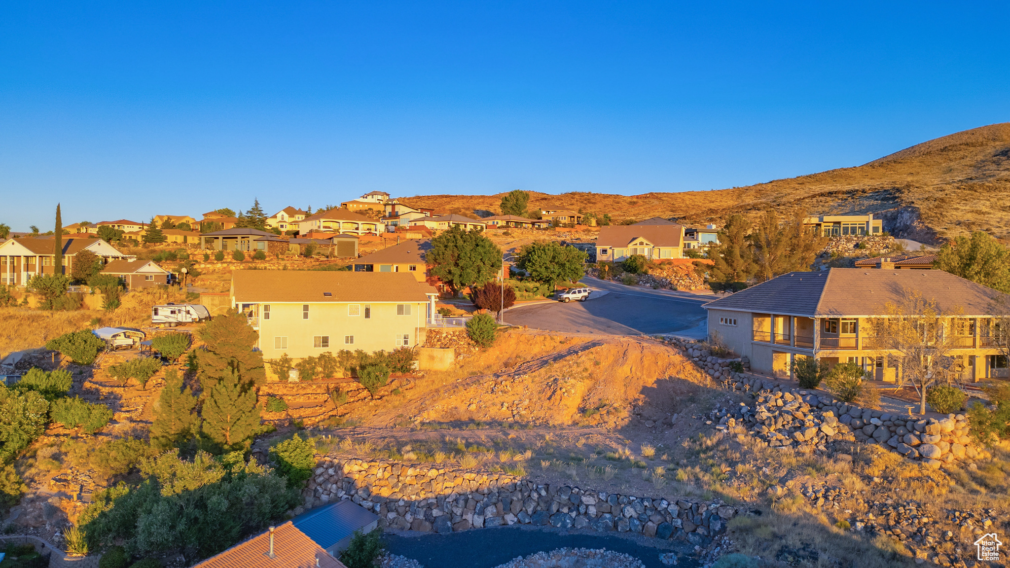 LEGRANDE HEIGHTS - Residential