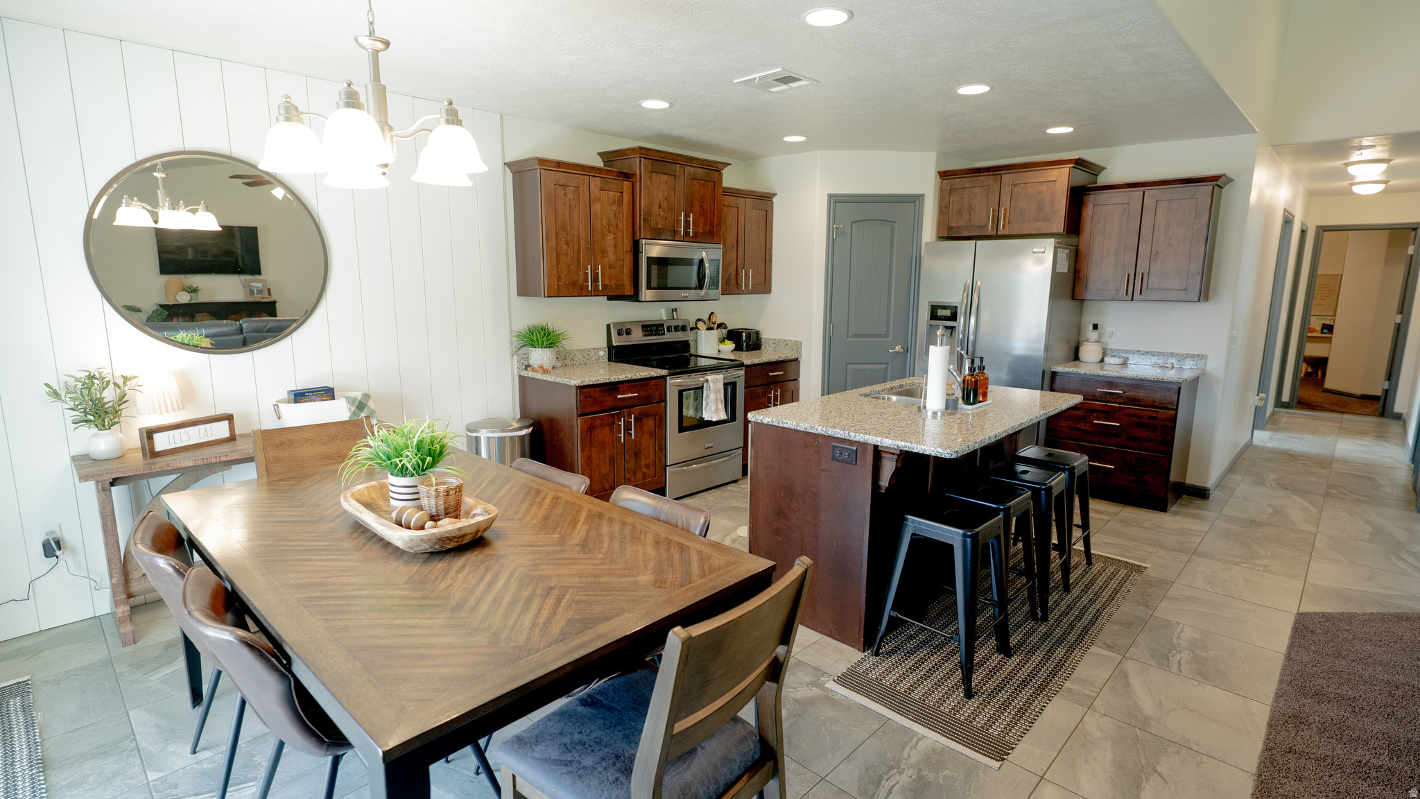 DIXIE SPRINGS C AMD & EXT - Residential