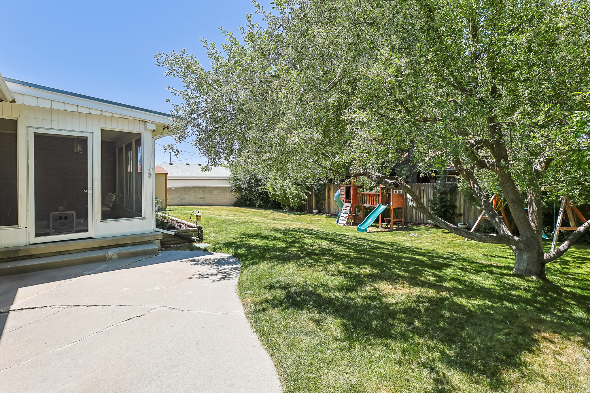 BLUE RIBBON ACRES - Residential
