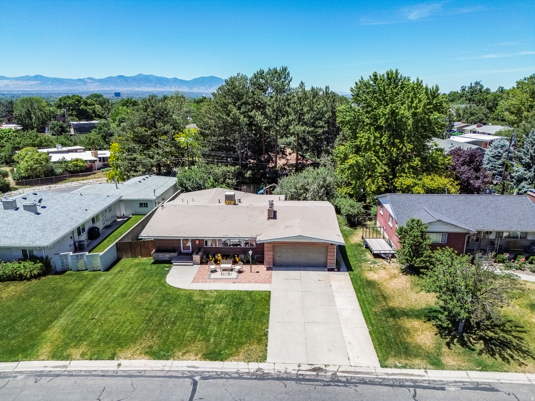 BLUE RIBBON ACRES - Residential