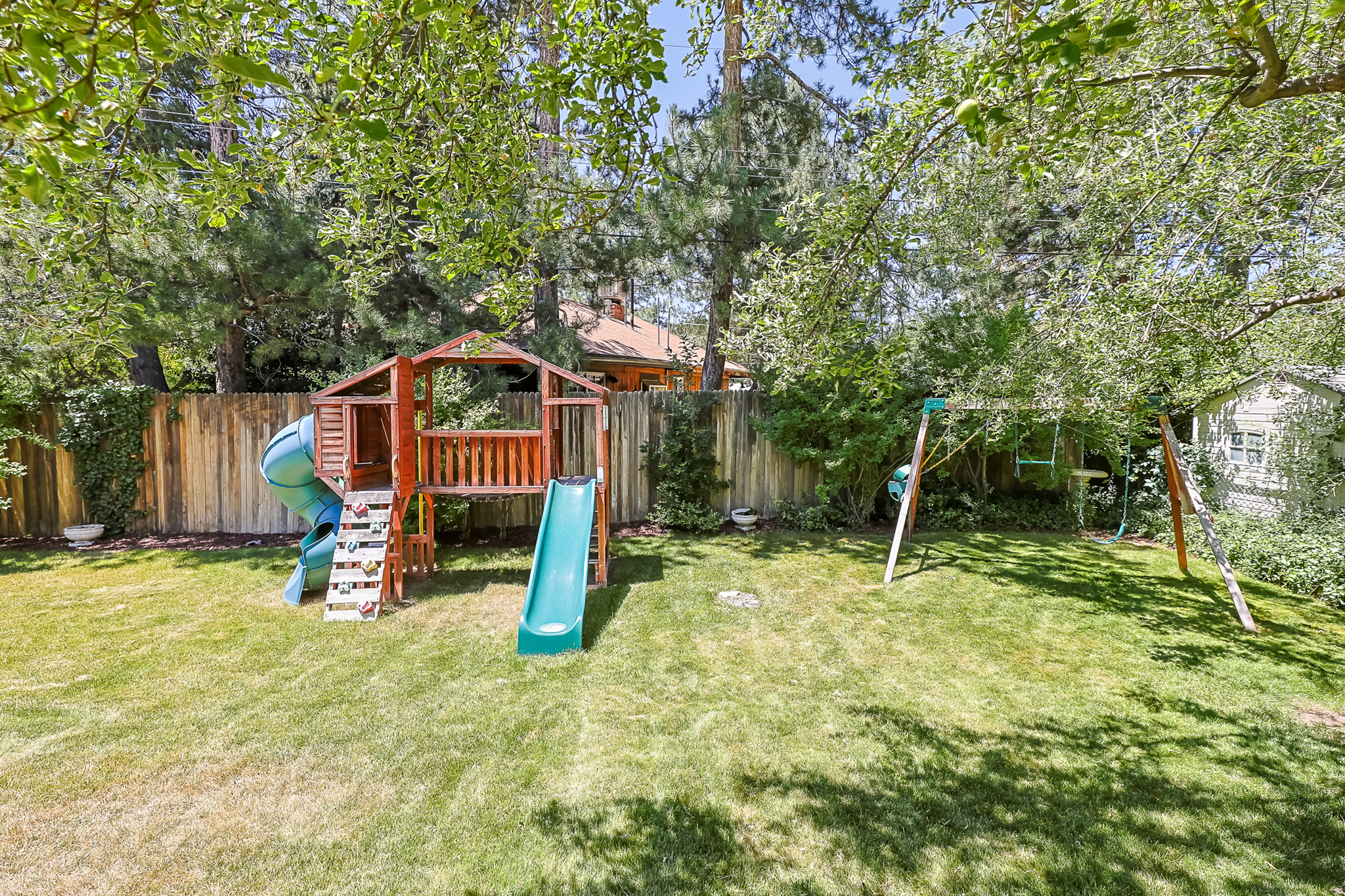 BLUE RIBBON ACRES - Residential
