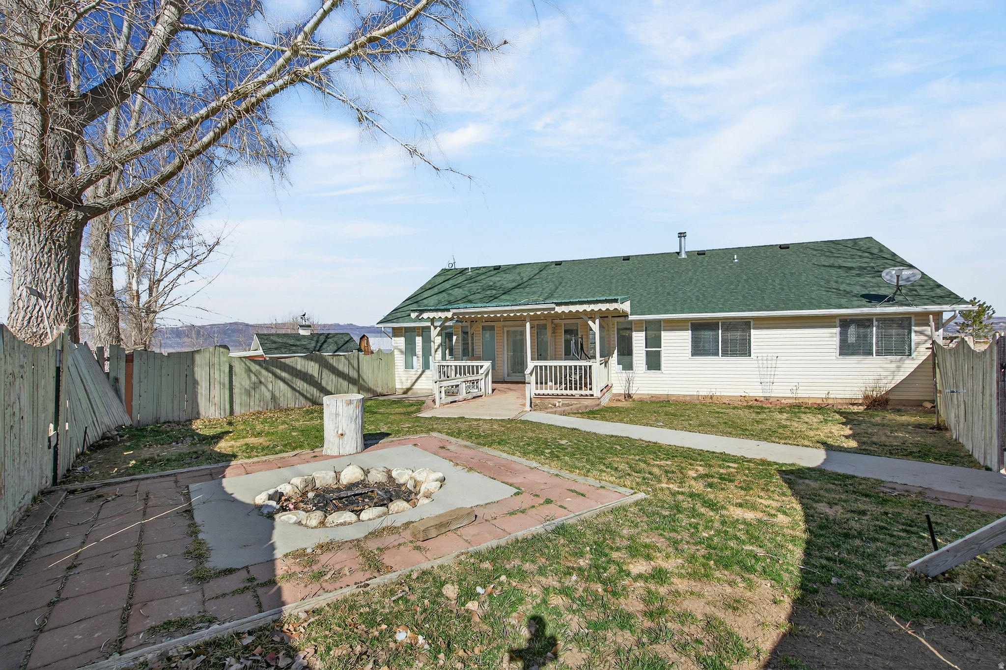 YOUNG PROPERTY - Residential