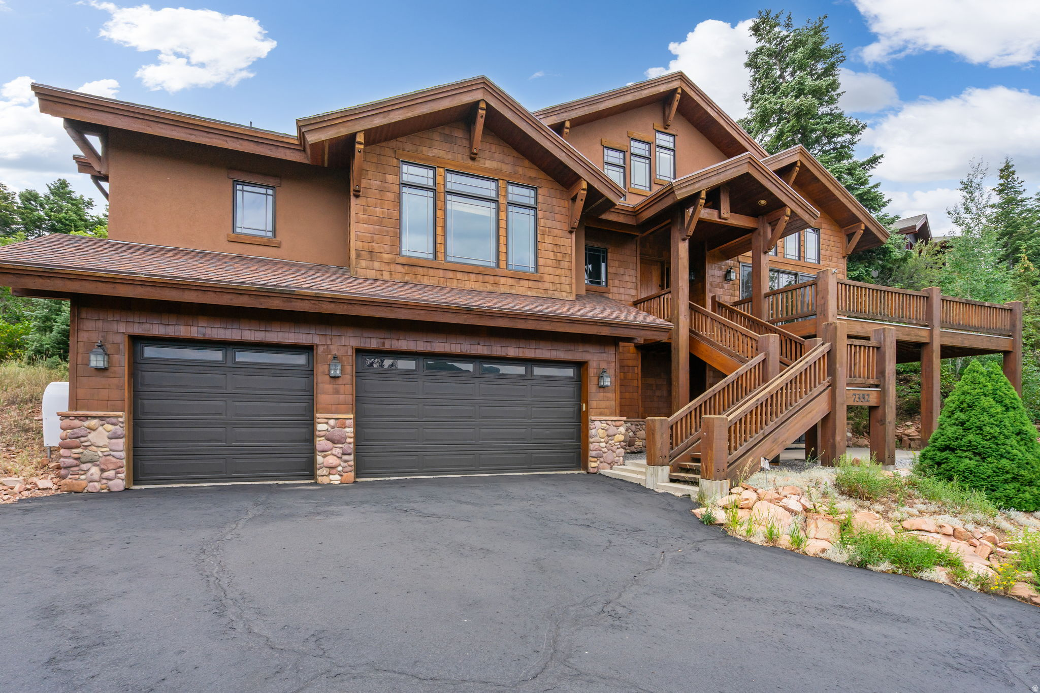 PINERIDGE SUBDIVISION - Residential
