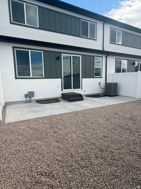 TOWNS AT BRYLEE FARMS - Residential