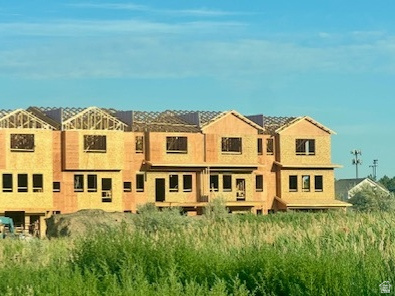 HESS FARMS - Residential