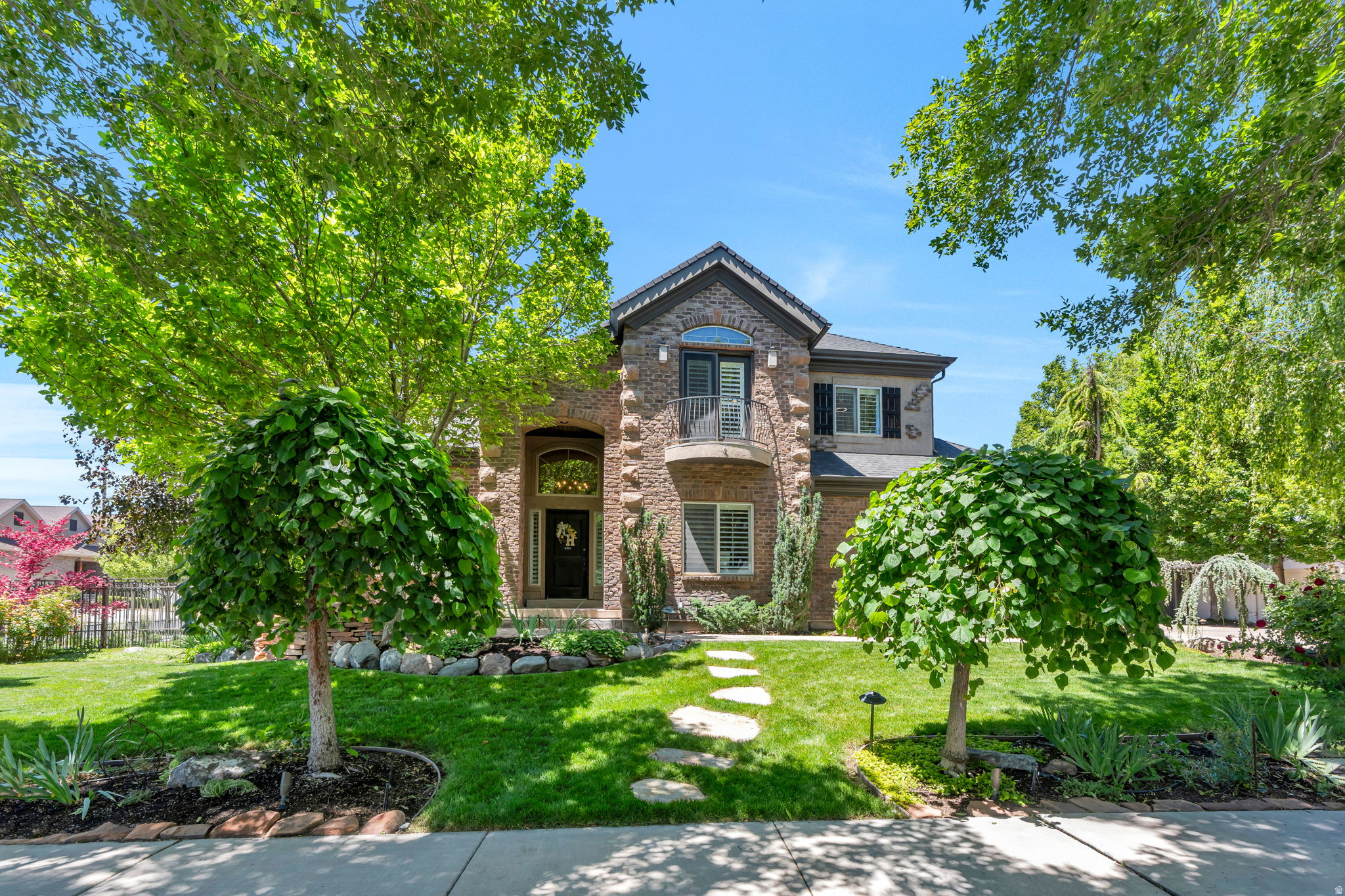 IVORY CROSSING NO 1 - Residential