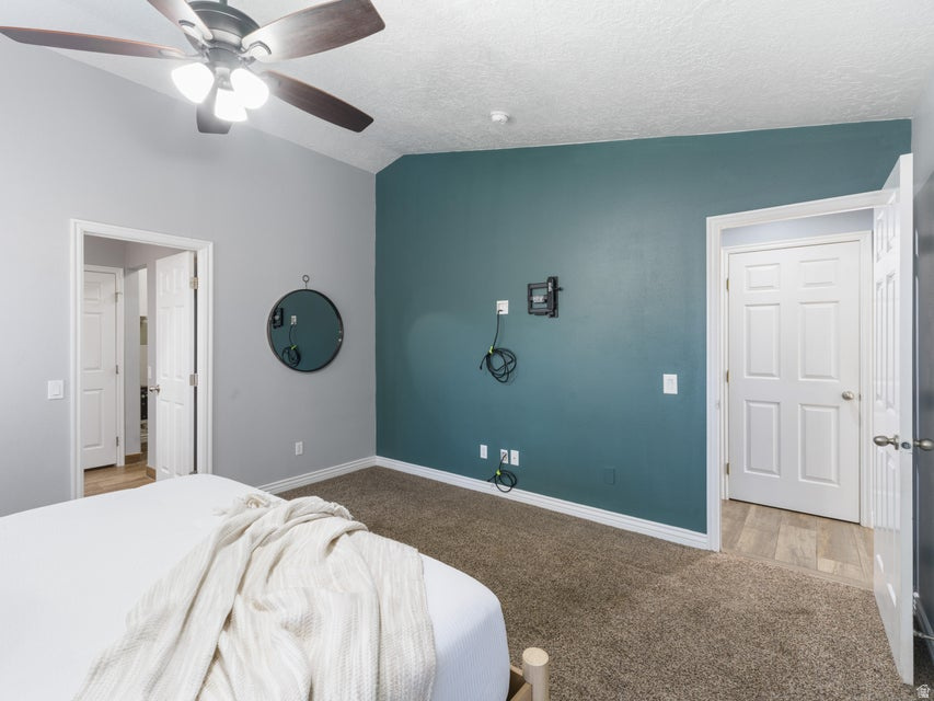 BLOOMINGTON HILLS - Residential