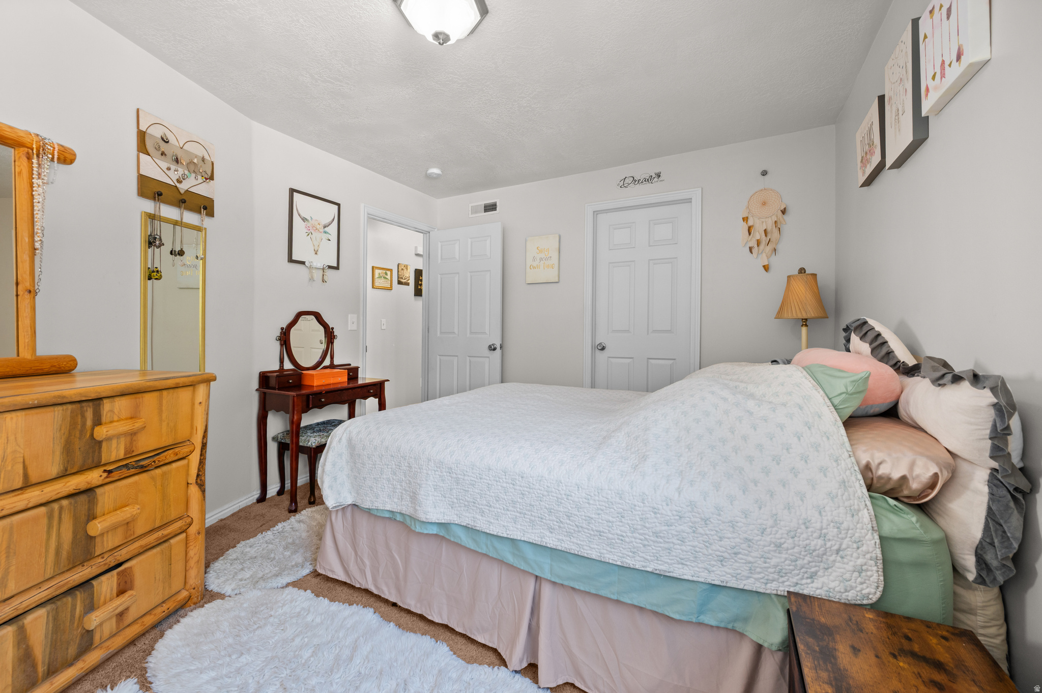 MILLSTONE MANOR - Residential