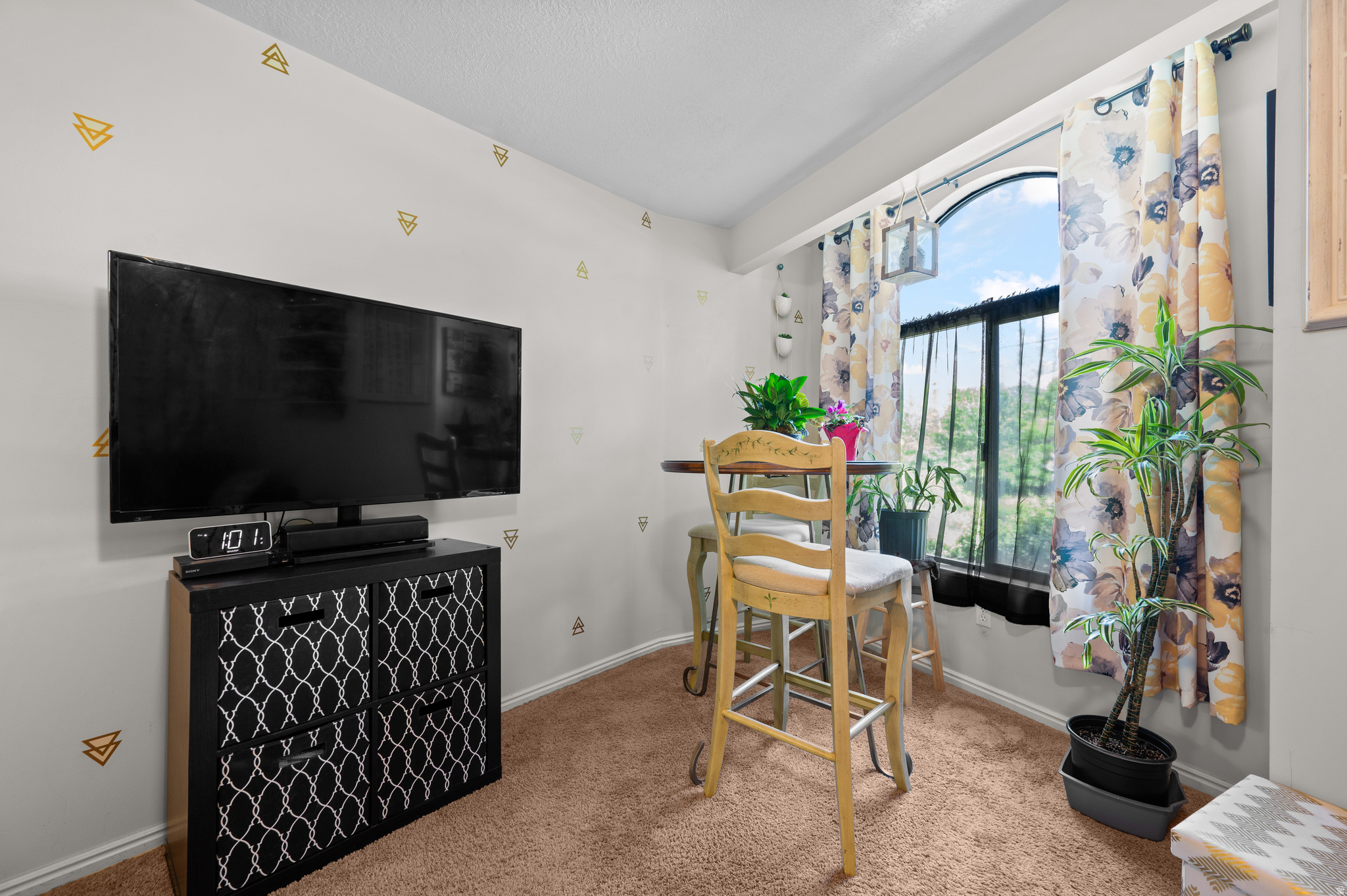 MILLSTONE MANOR - Residential