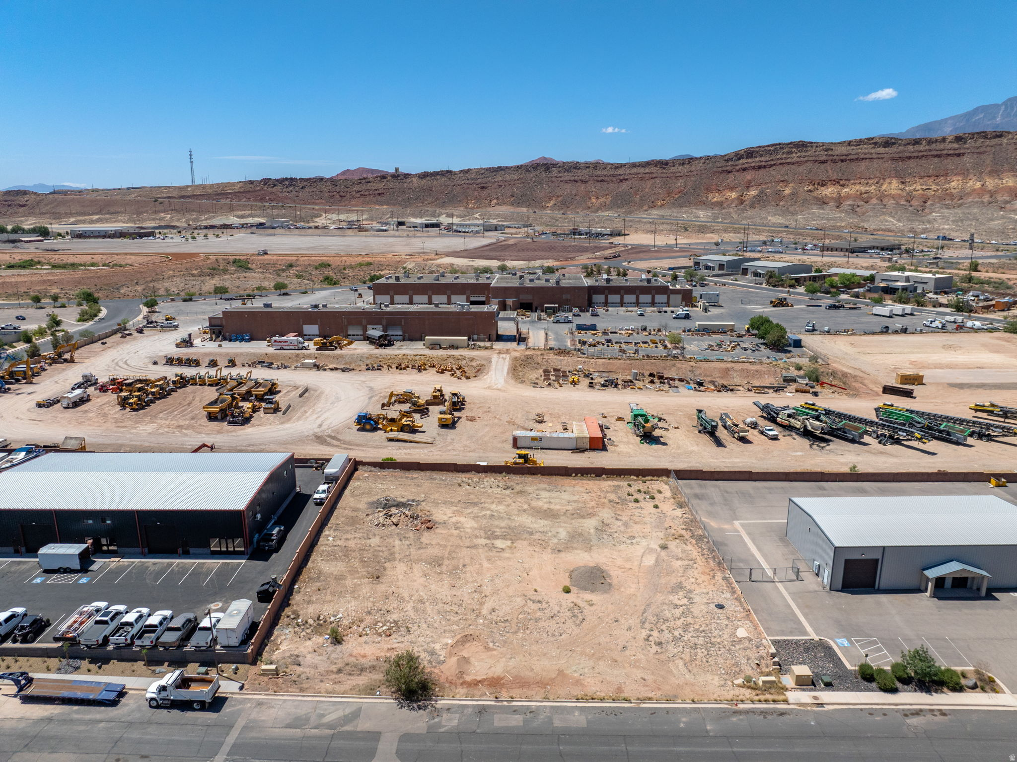 FAIRGROUNDS INDUSTRIAL - Land