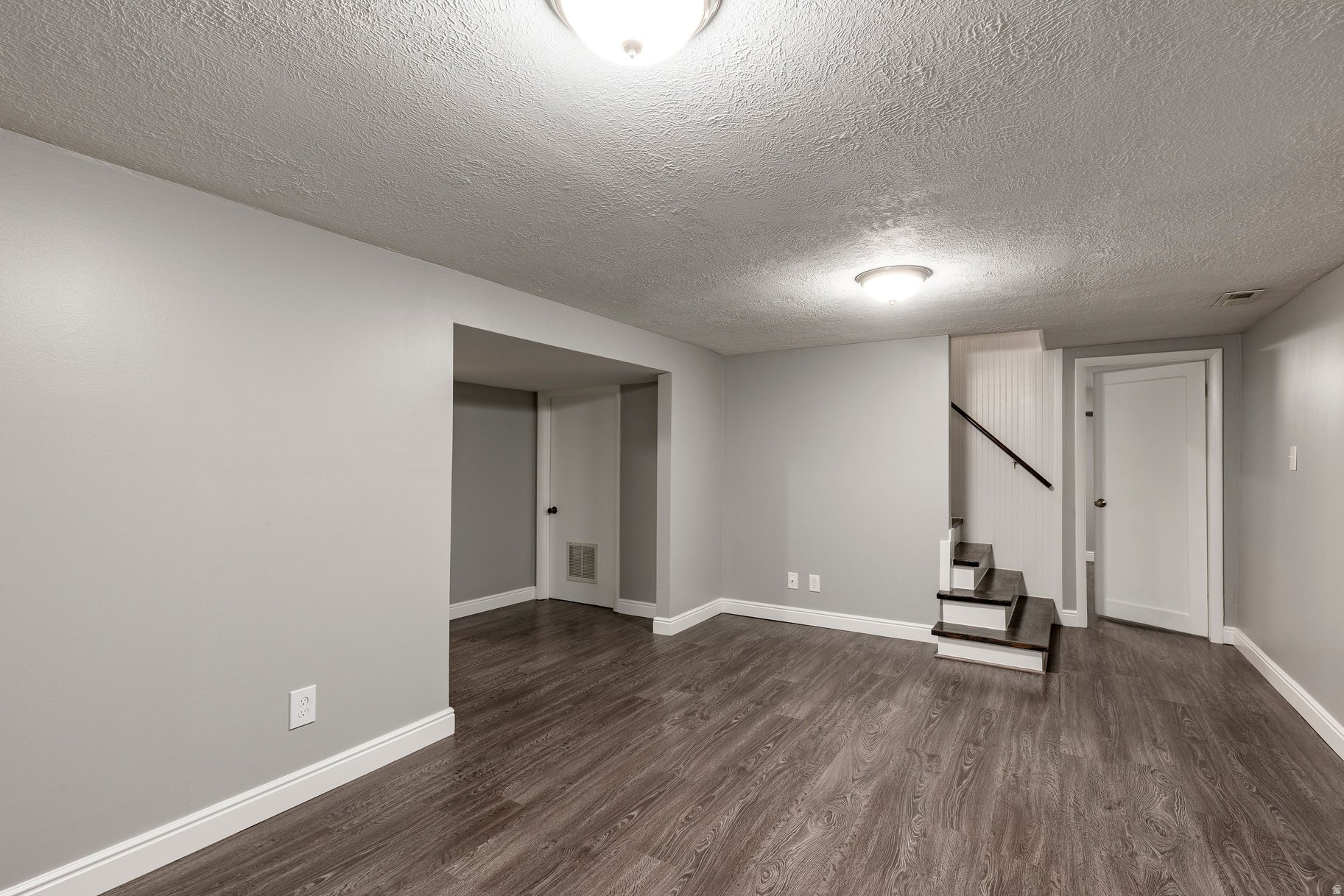 MOUNTAIR ACRES - Residential