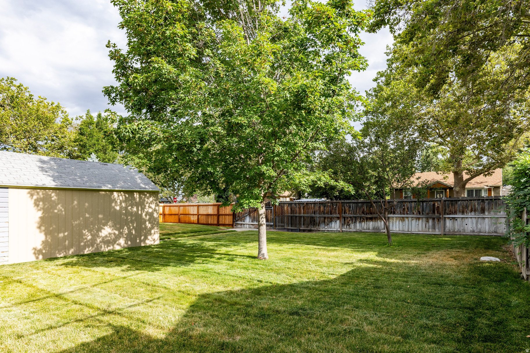 MOUNTAIR ACRES - Residential