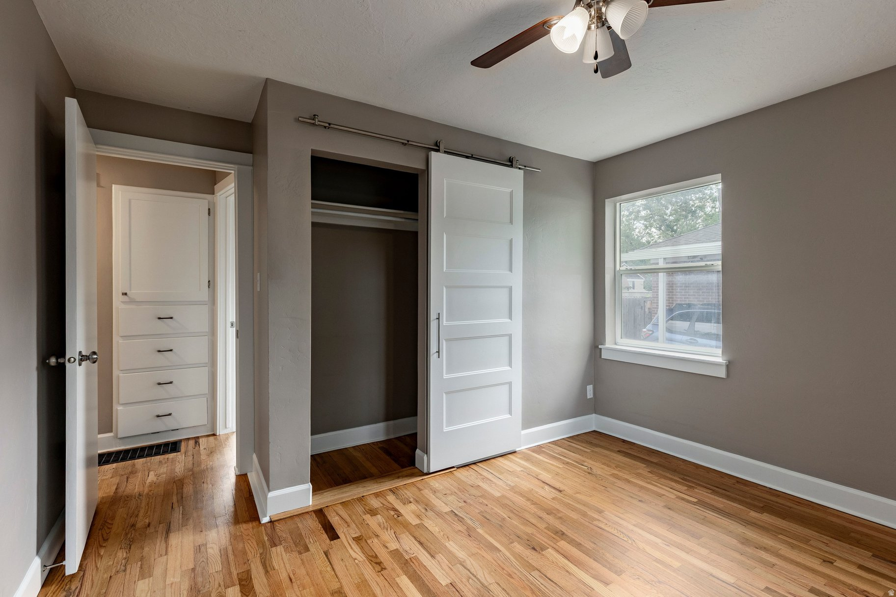 MOUNTAIR ACRES - Residential