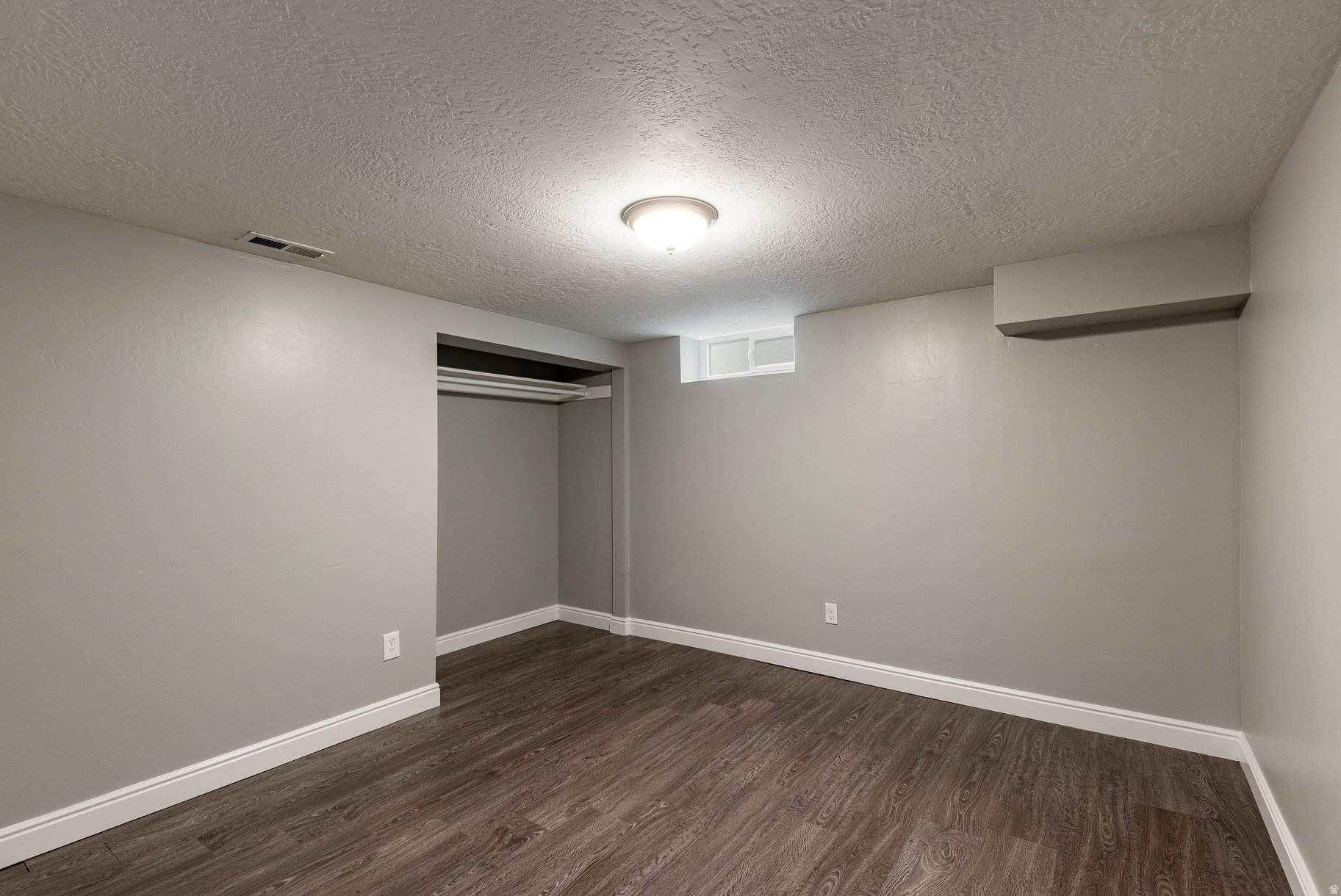 MOUNTAIR ACRES - Residential