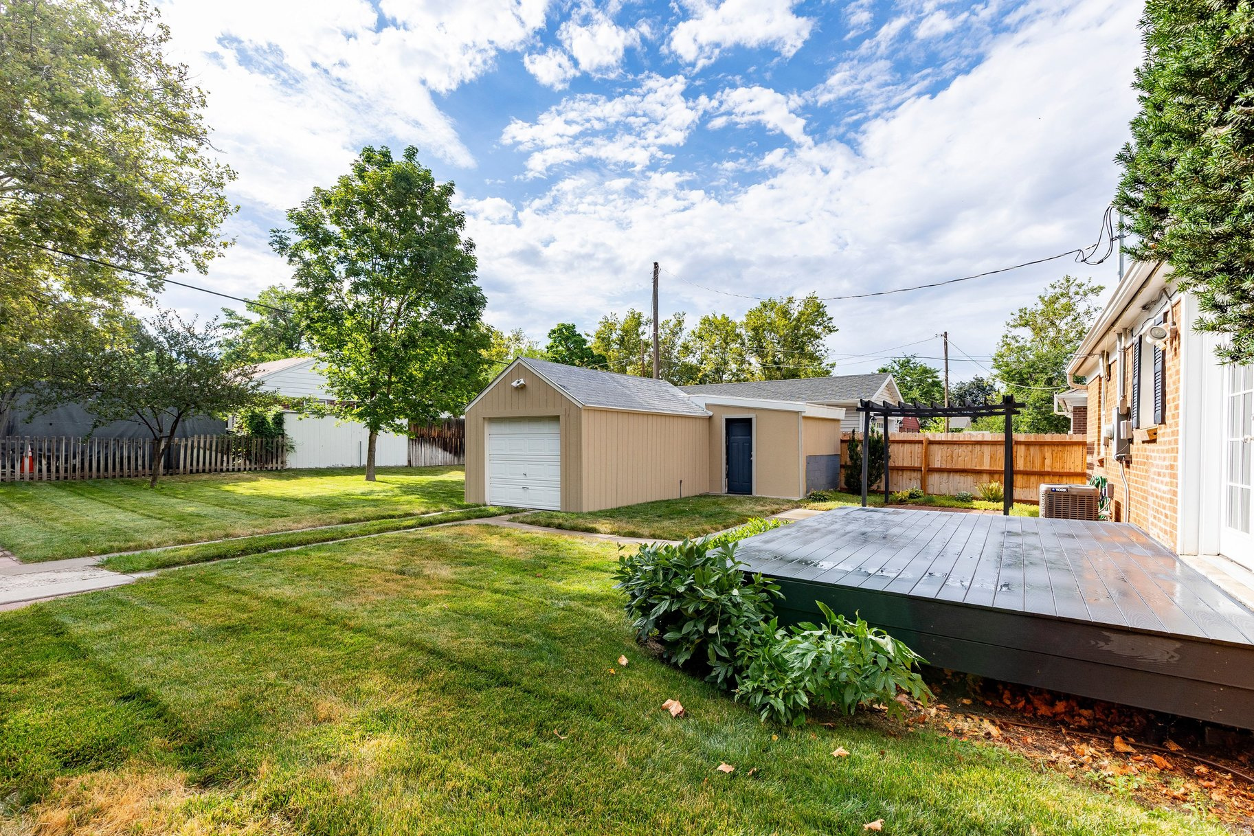 MOUNTAIR ACRES - Residential