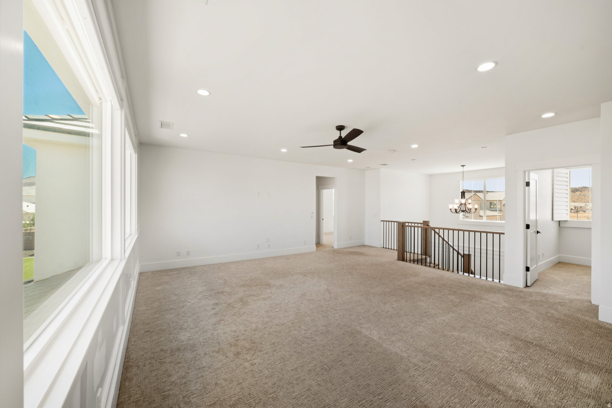CRIMSON FIELDS PH 5 - Residential