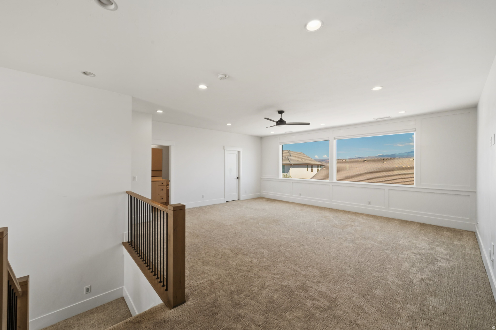 CRIMSON FIELDS PH 5 - Residential