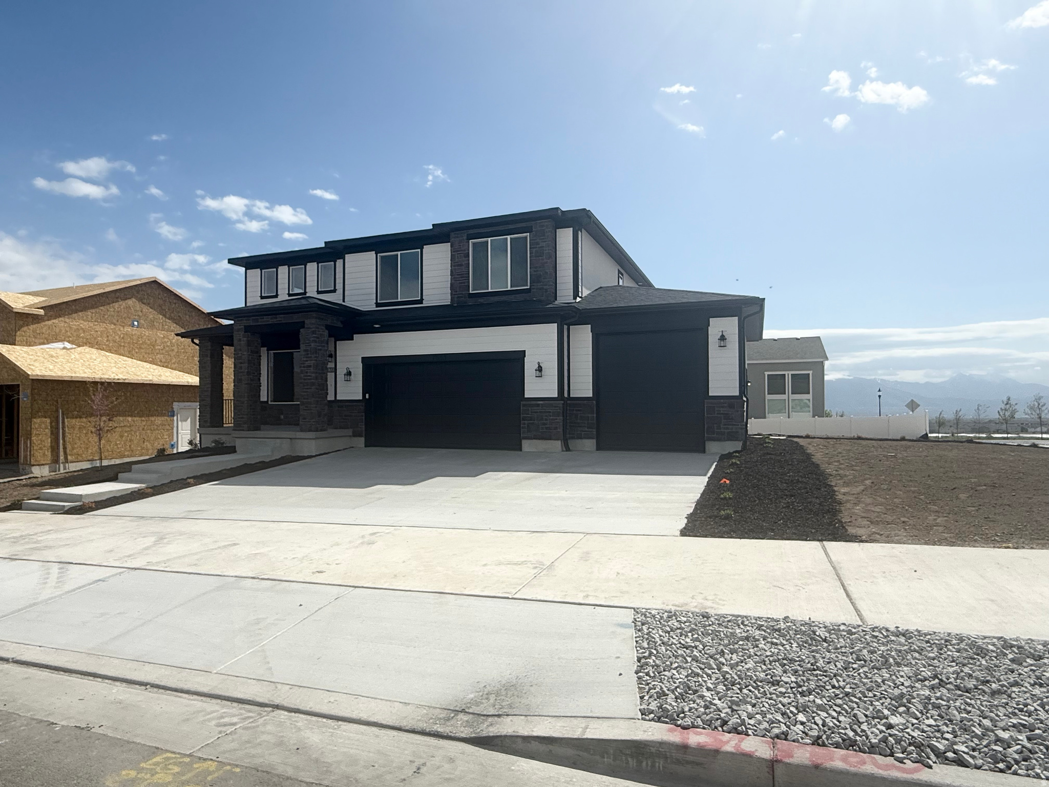 OQUIRRH WEST PHASE 4 - Residential