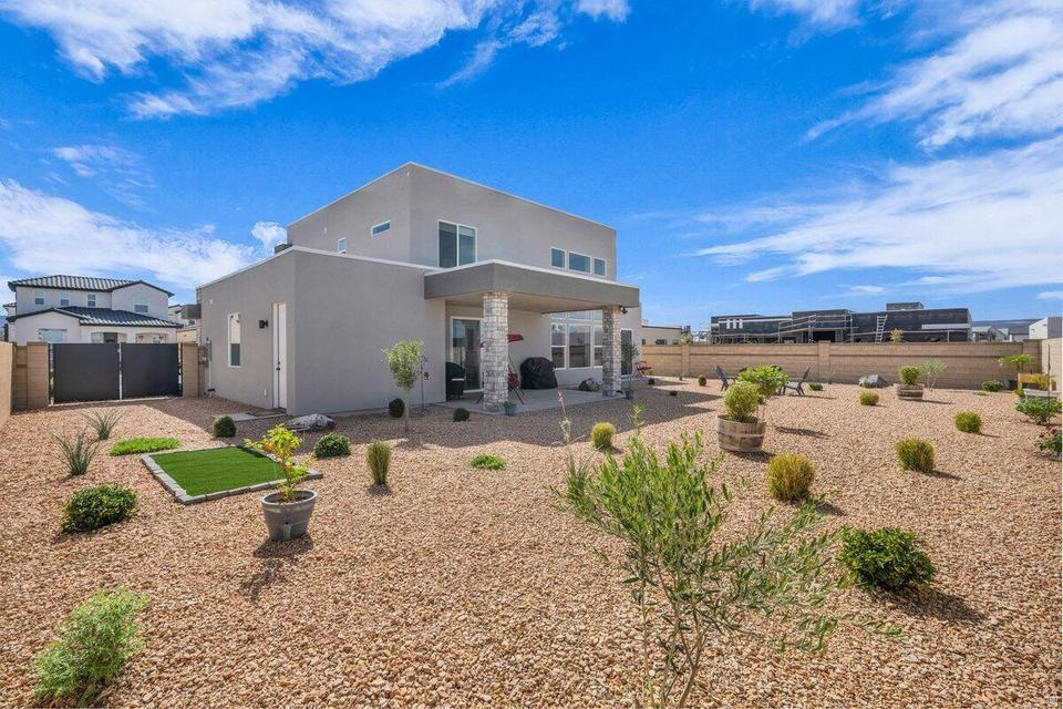 SAGE HAVEN 4 - Residential