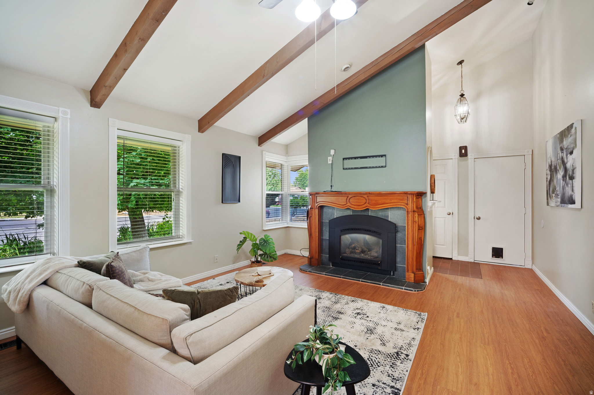 WINDSOR PARK - Residential