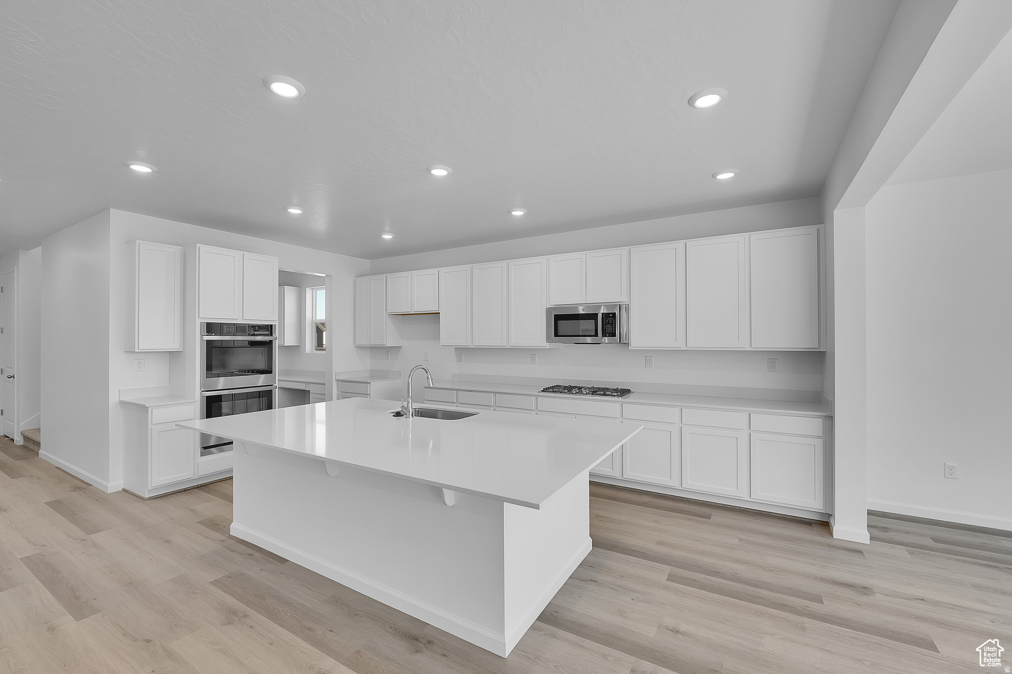 PASTURES AT SADDLEBACK - Residential