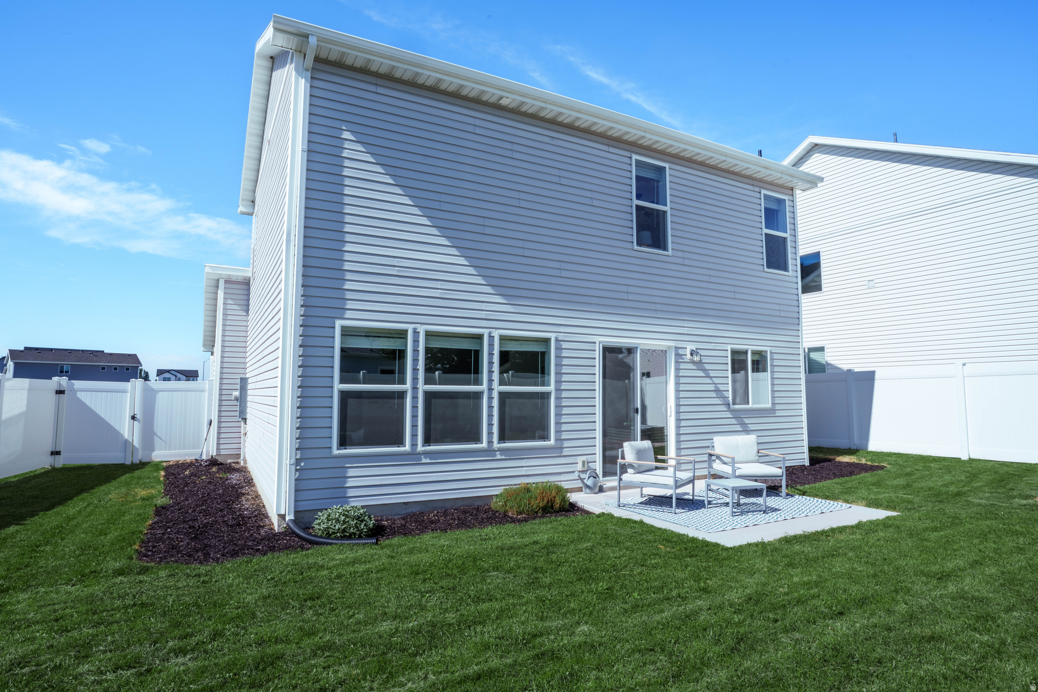 MEADOWBROOK - Residential