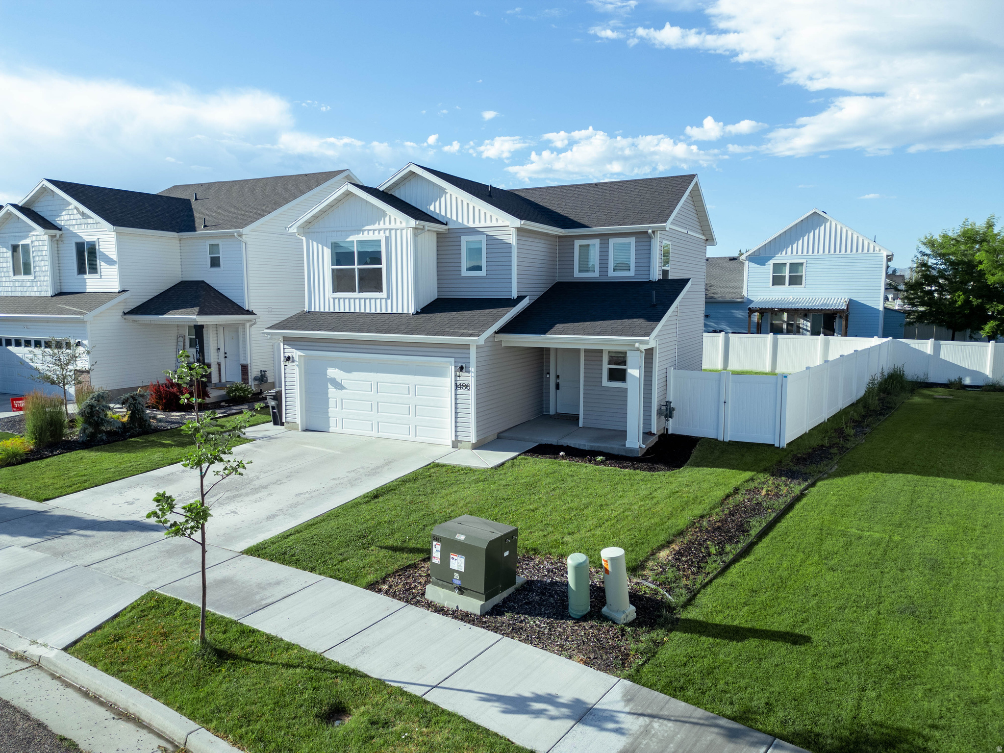MEADOWBROOK - Residential