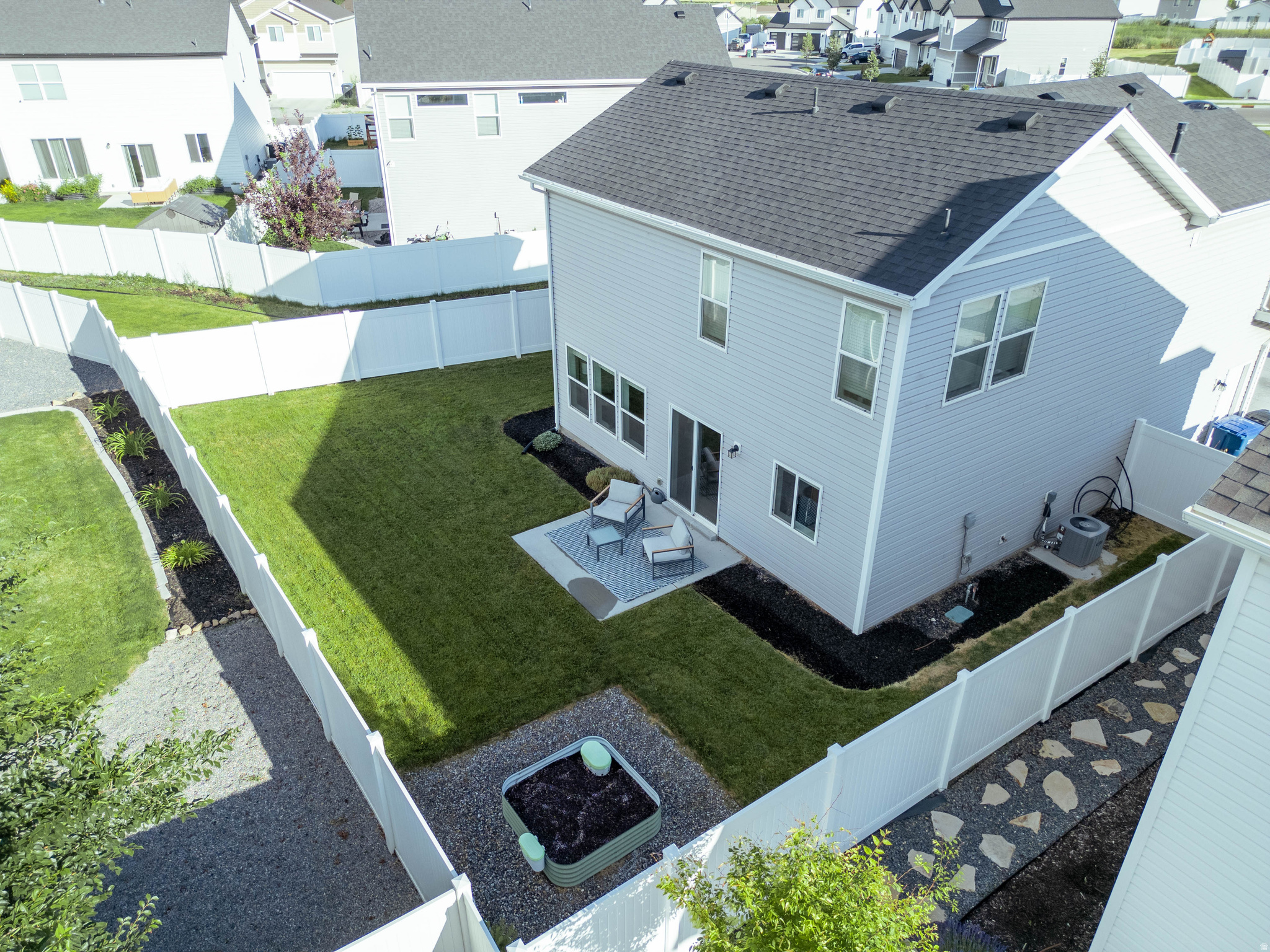 MEADOWBROOK - Residential