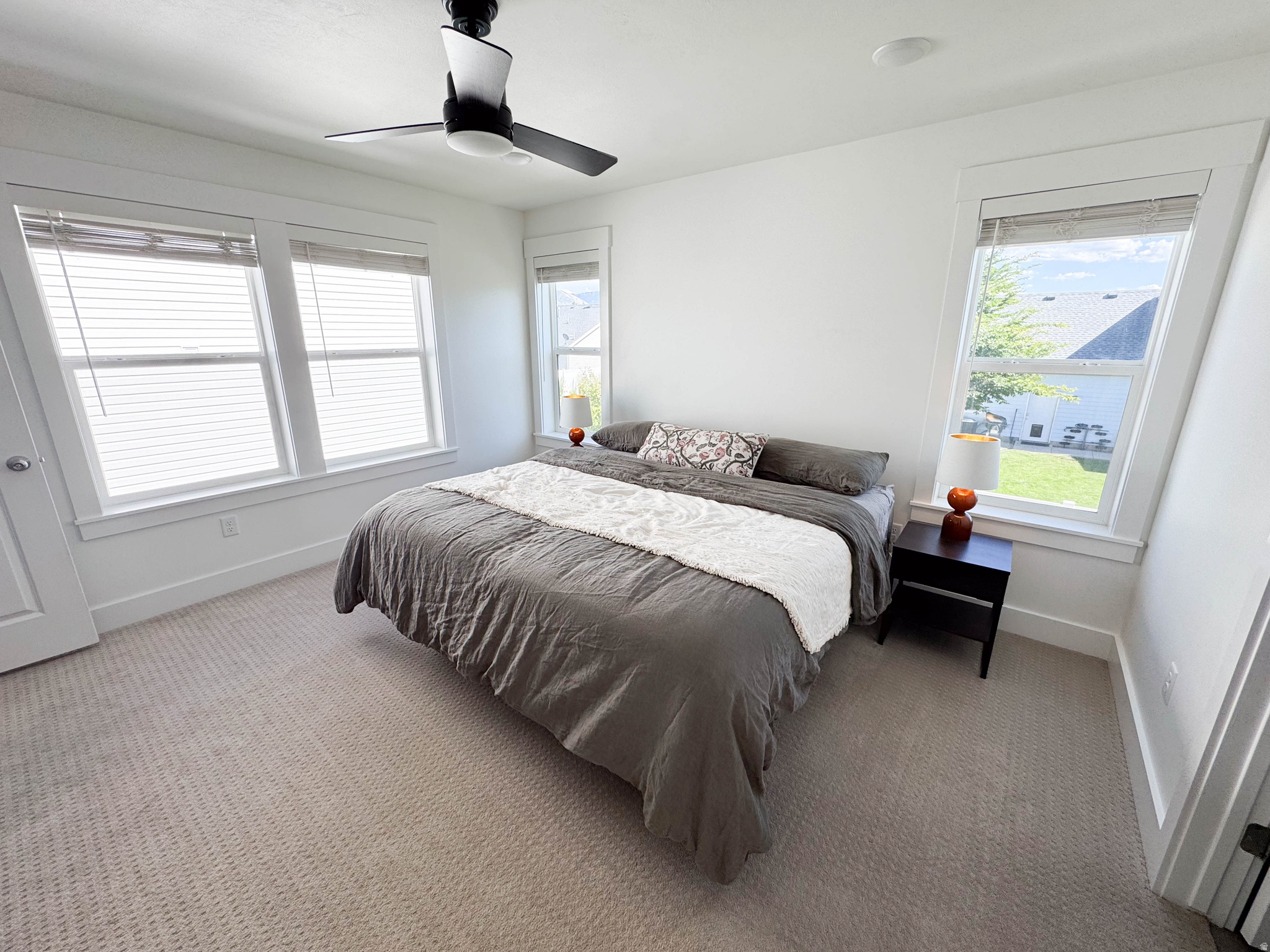 MEADOWBROOK - Residential