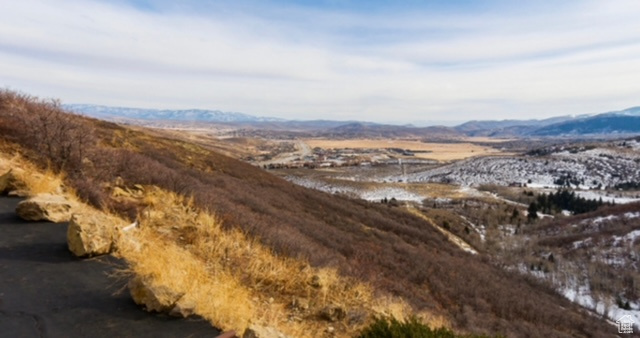ECKER HILL - Land