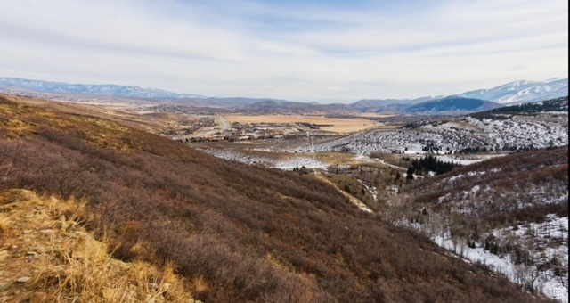 ECKER HILL - Land