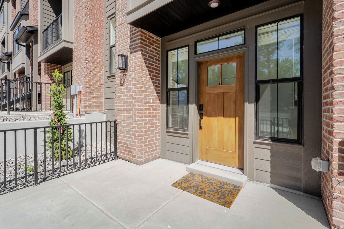 COTTONWOOD CREEK - Residential