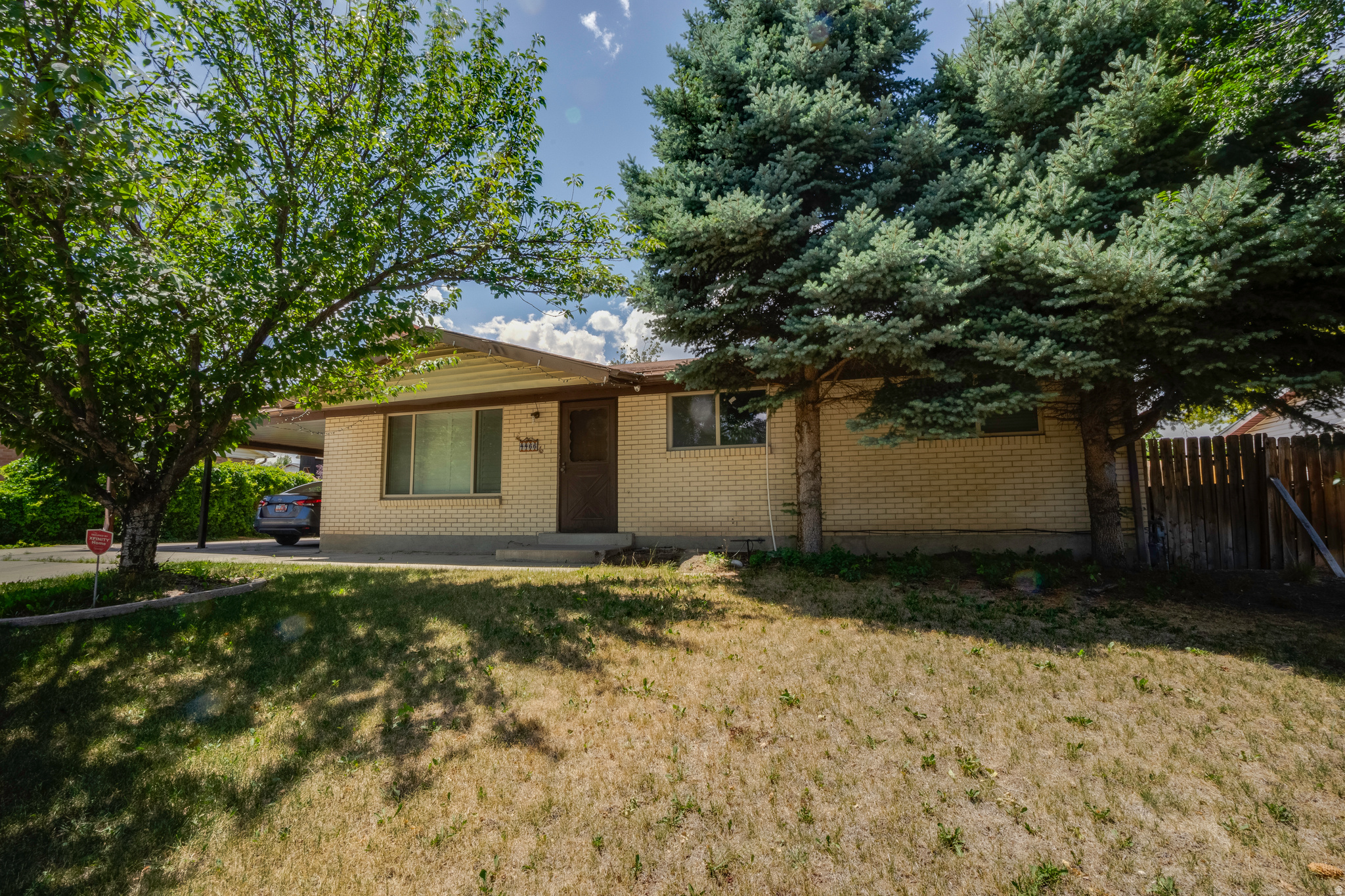 COLONY EAST - Residential