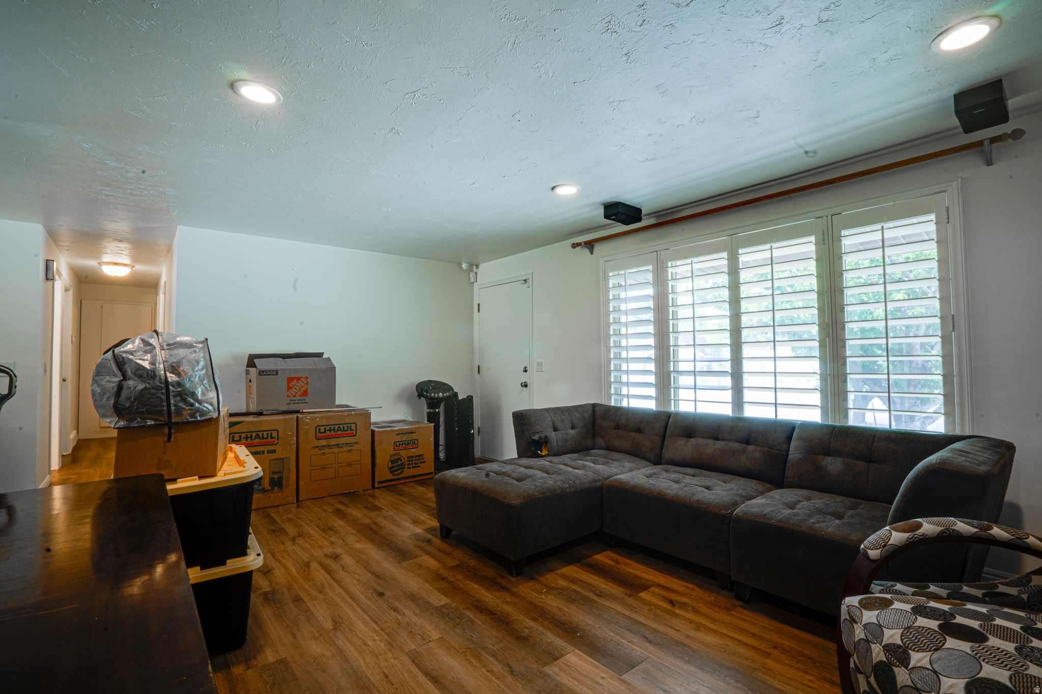 COLONY EAST - Residential