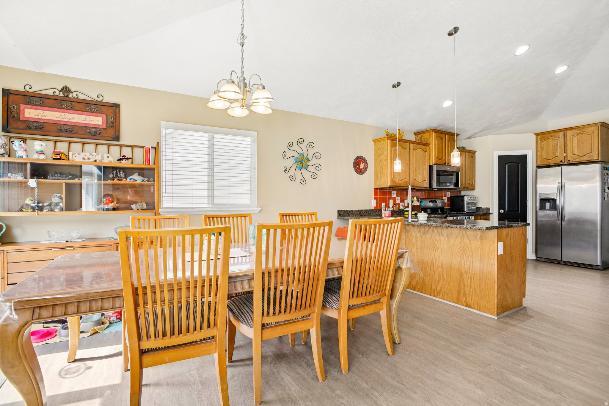 FREEMONT SPRINGS - Residential