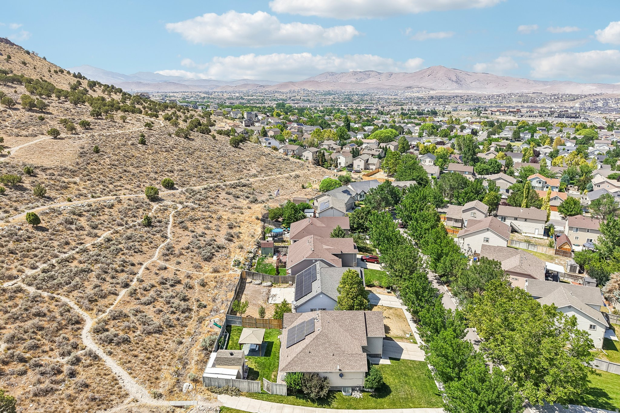 FREEMONT SPRINGS - Residential