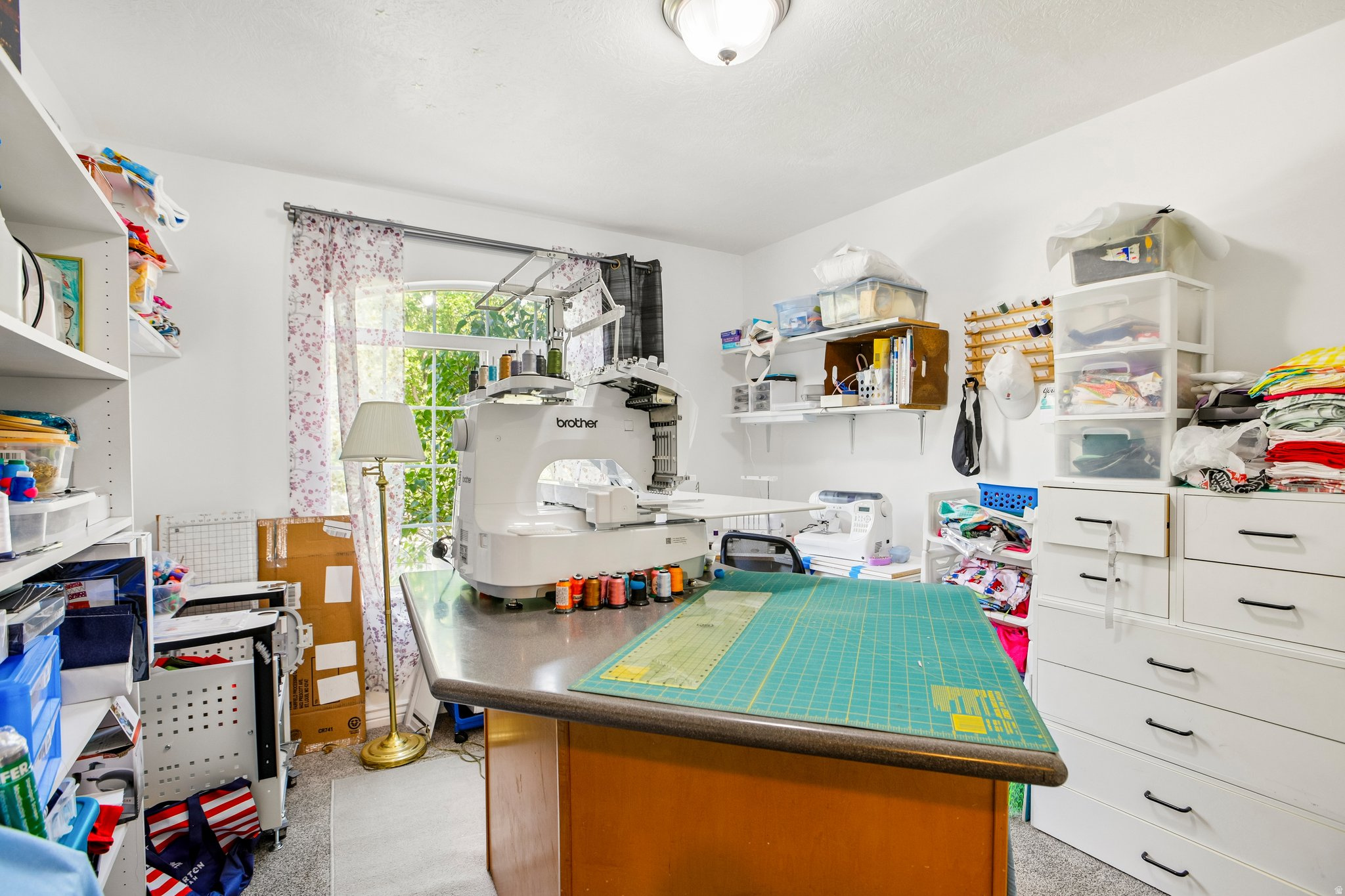 FREEMONT SPRINGS - Residential