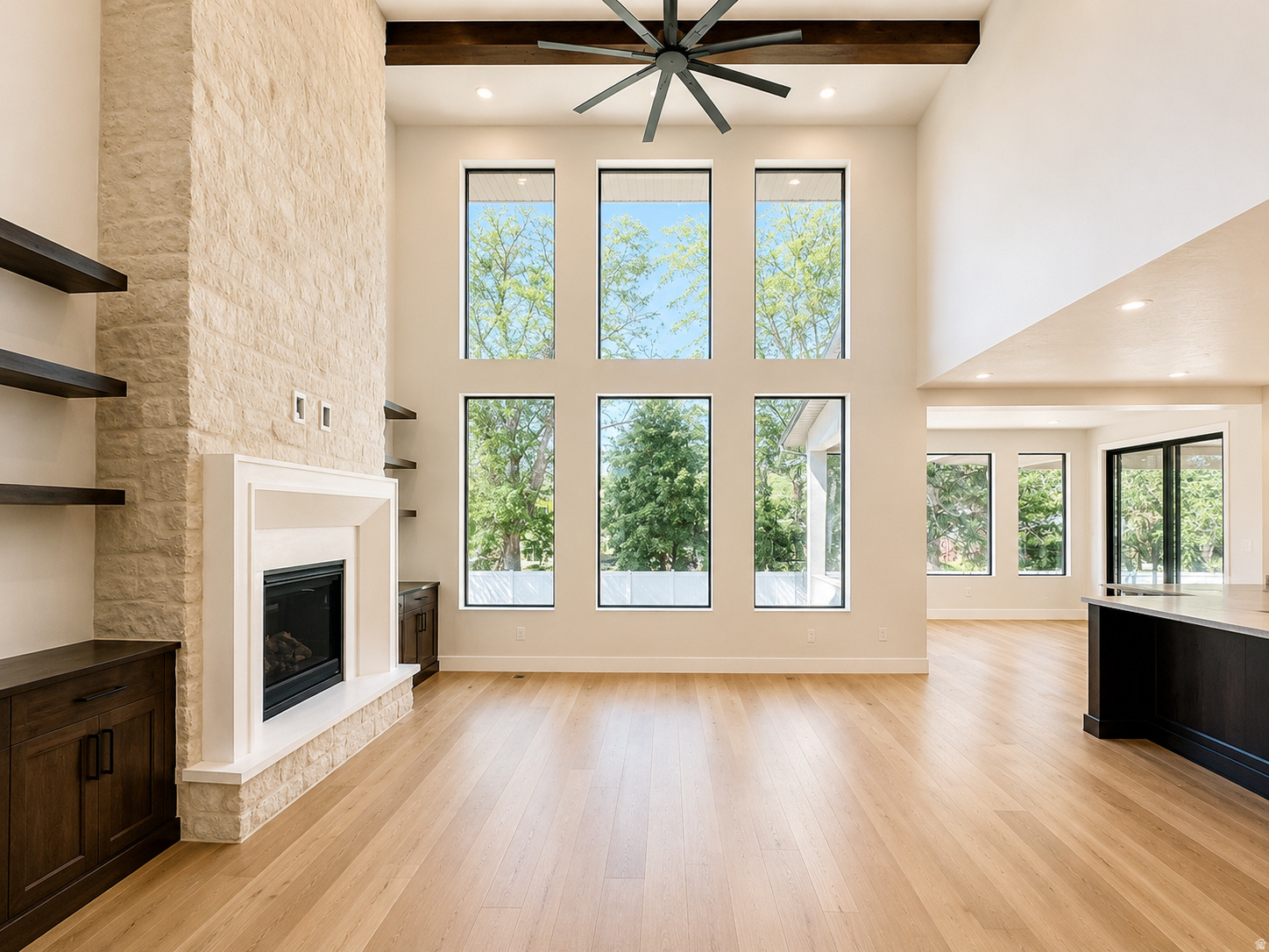 EASTRIDGE ESTATES - Residential