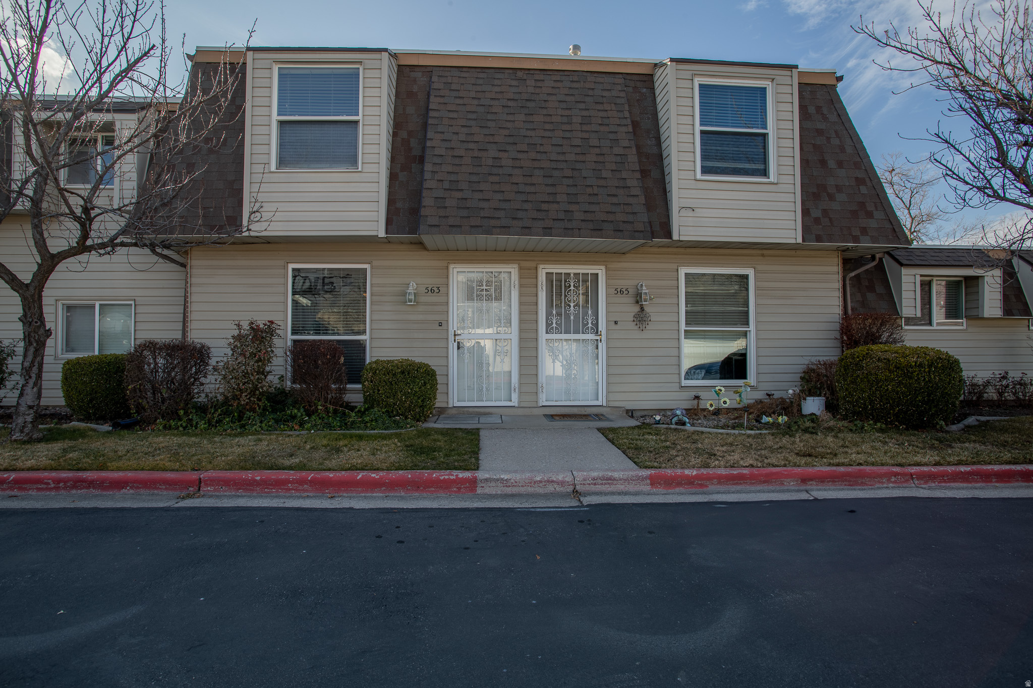 MEADOWBROOK - Residential