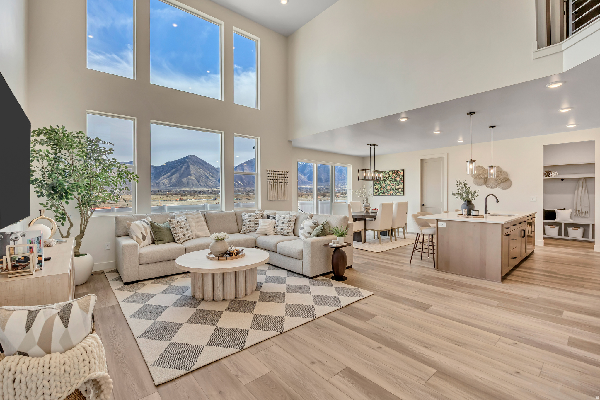 ARROWHEAD RANCH - Residential