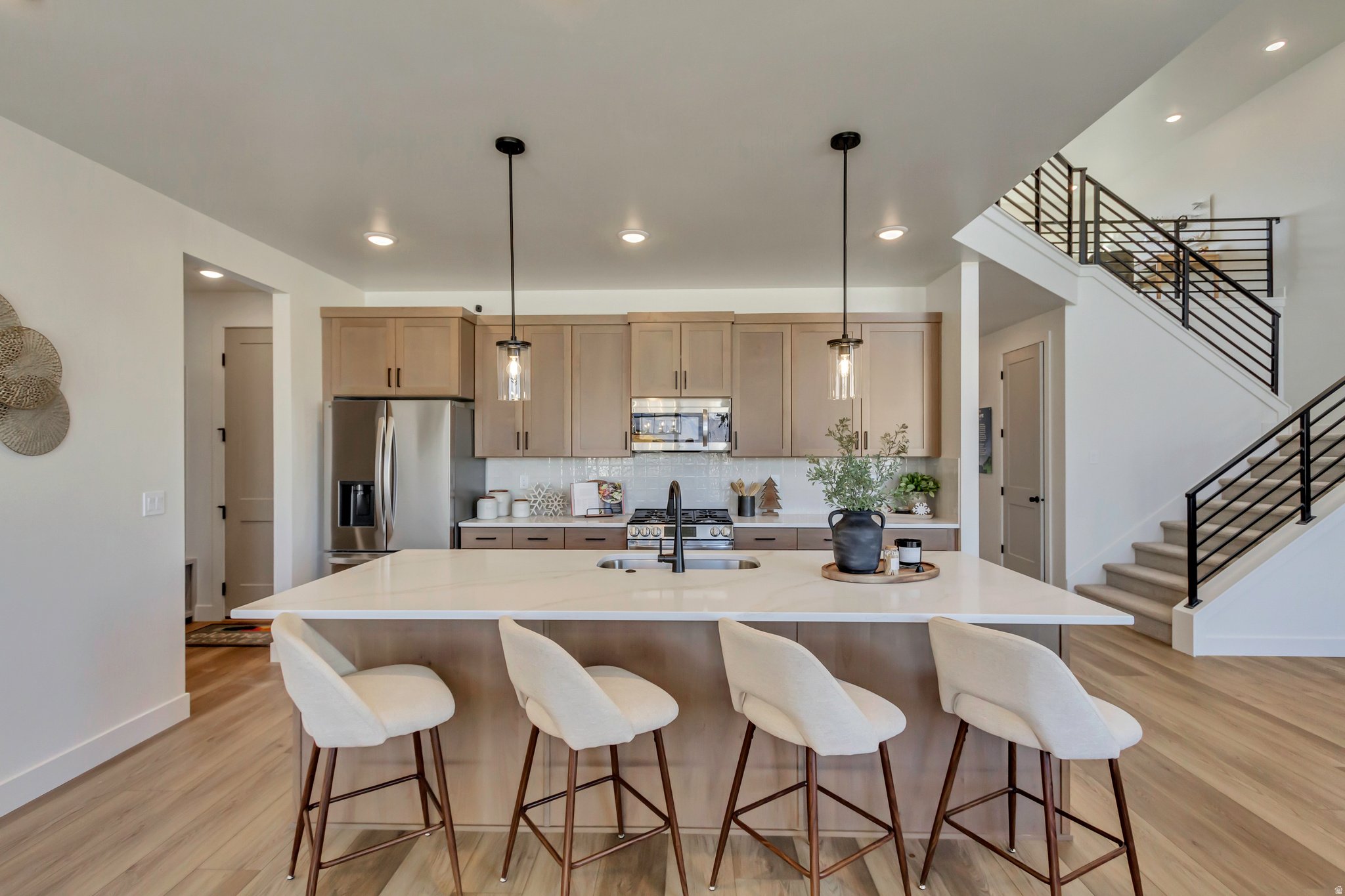 ARROWHEAD RANCH - Residential