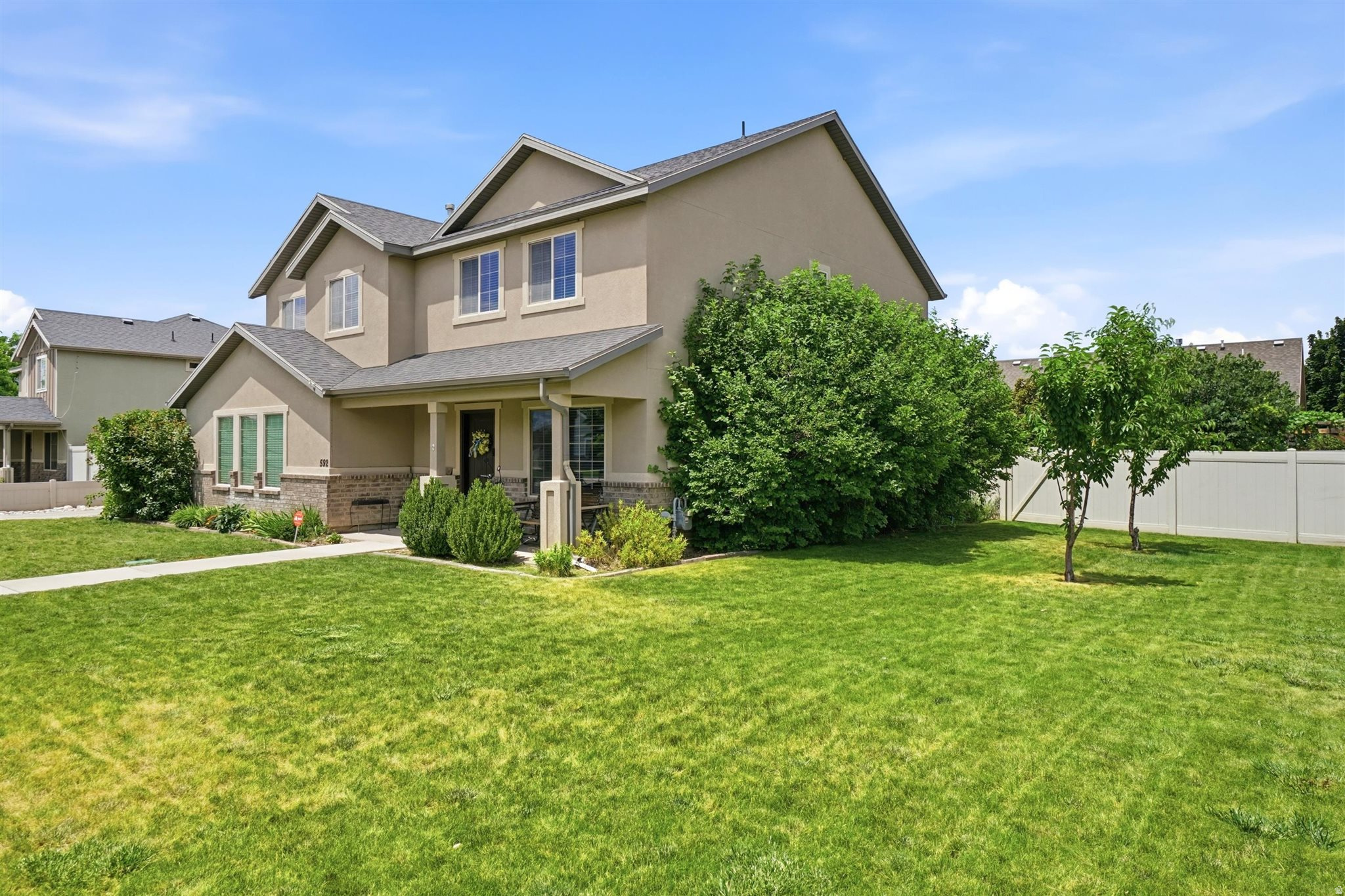 CRYSTAL SPRINGS - Residential