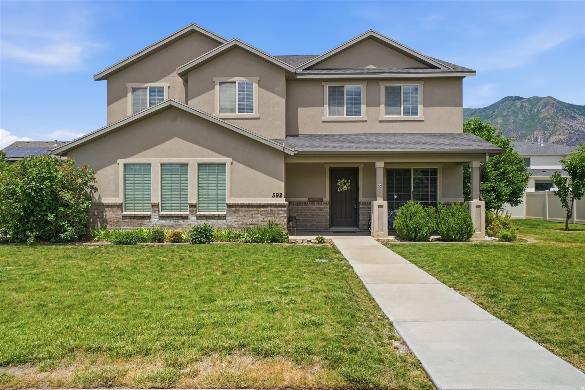 CRYSTAL SPRINGS - Residential