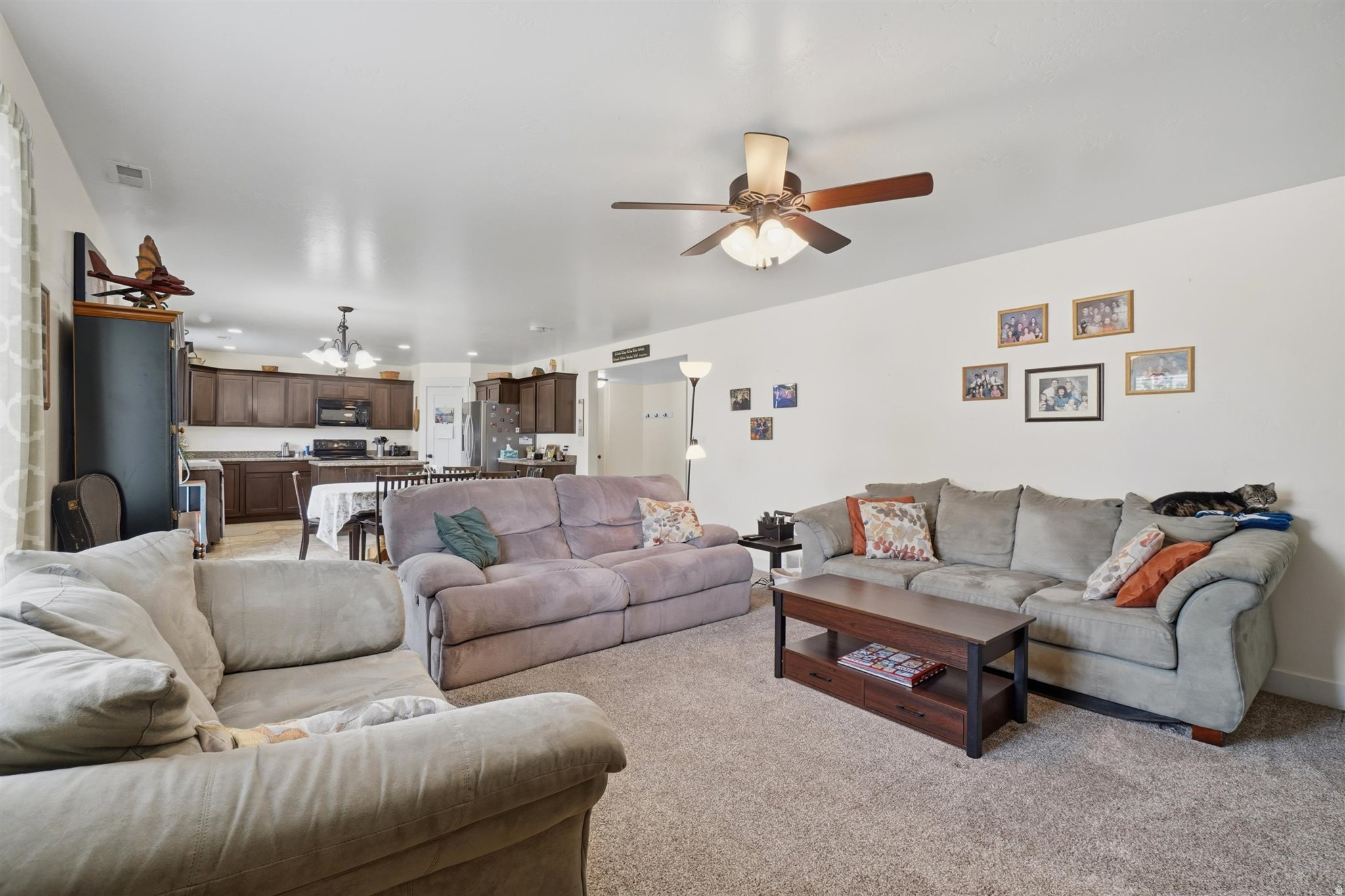CRYSTAL SPRINGS - Residential
